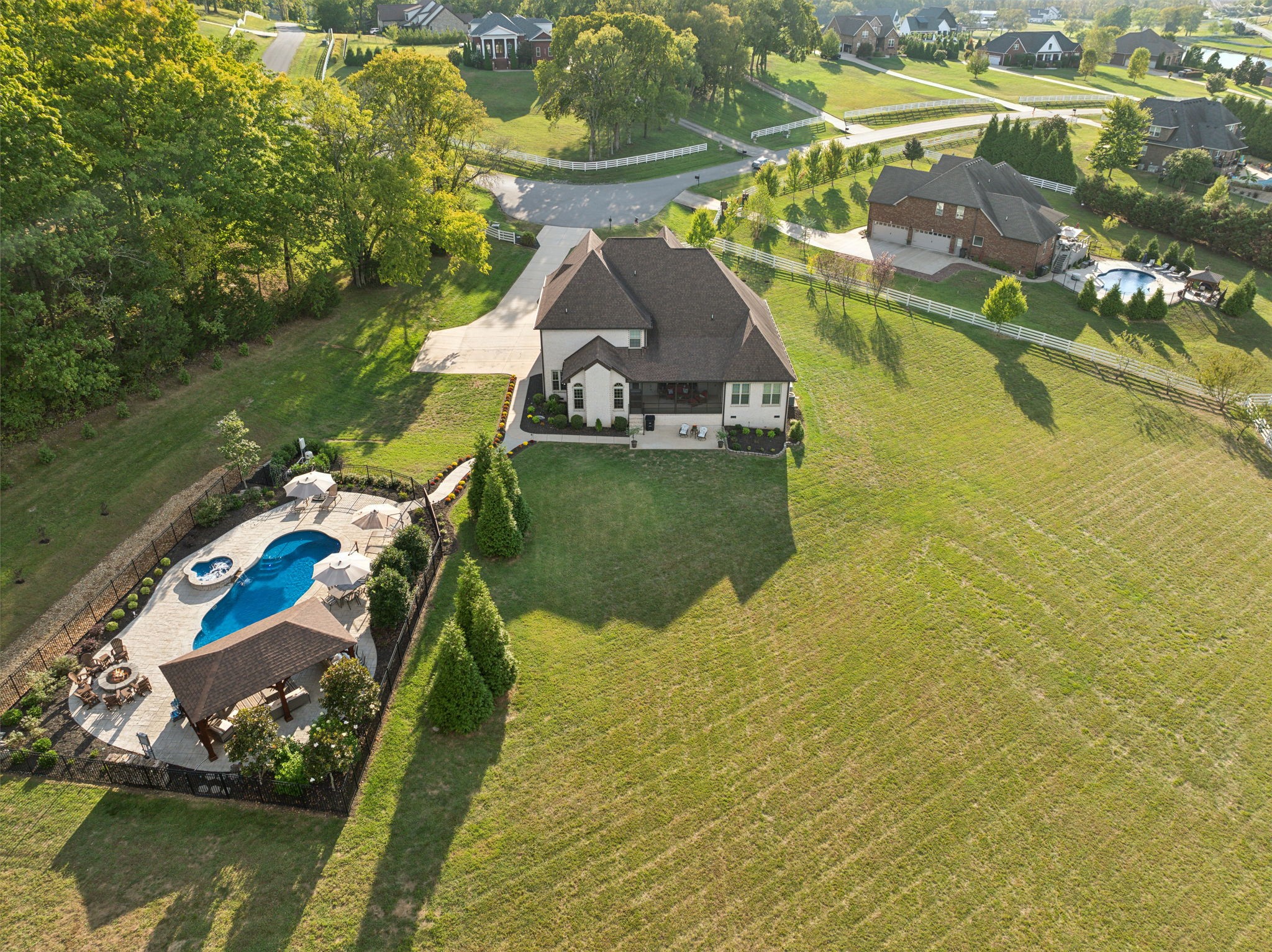 7243 Magnolia Valley Dr