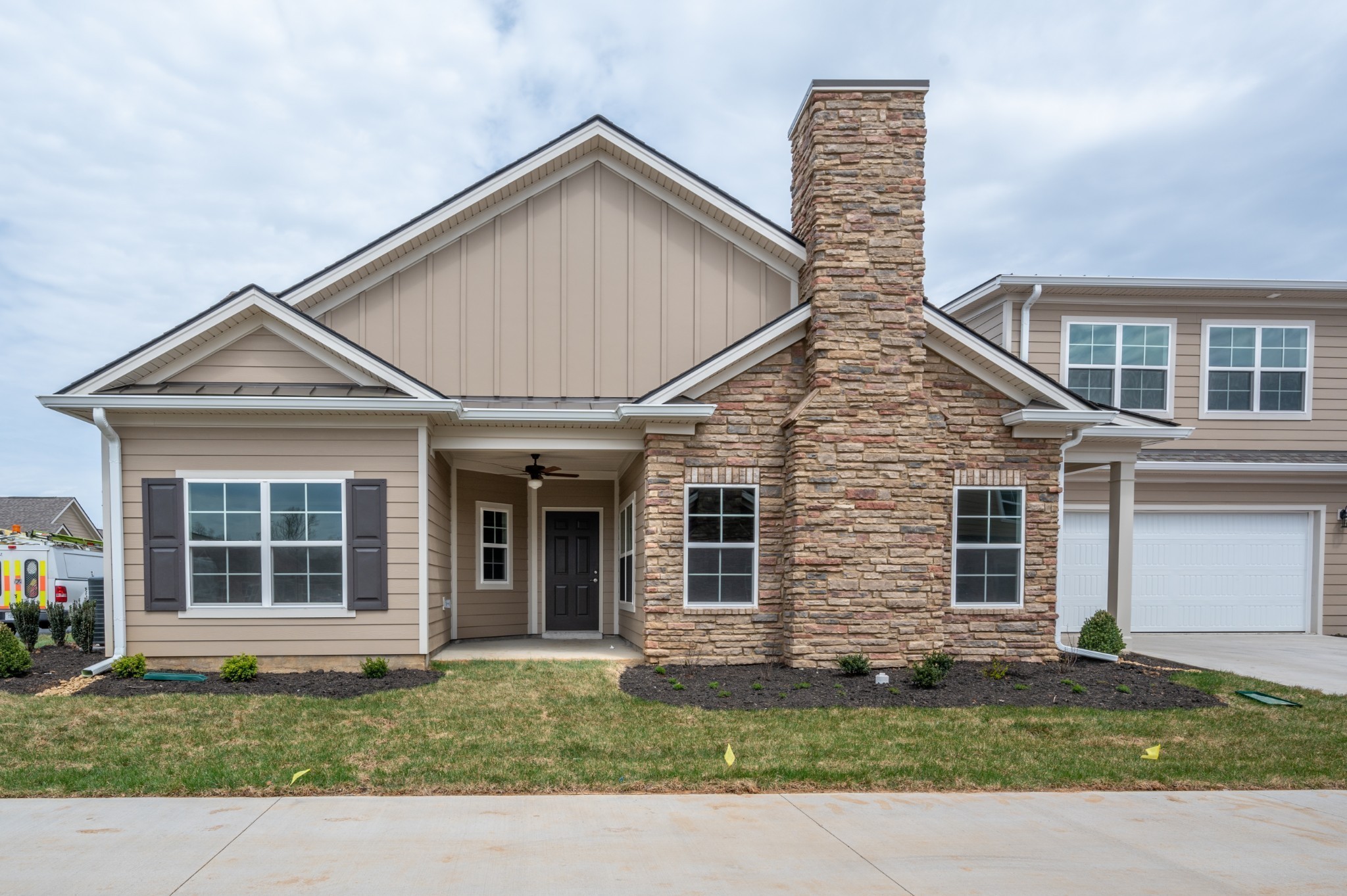 2361 Stonecenter Ln