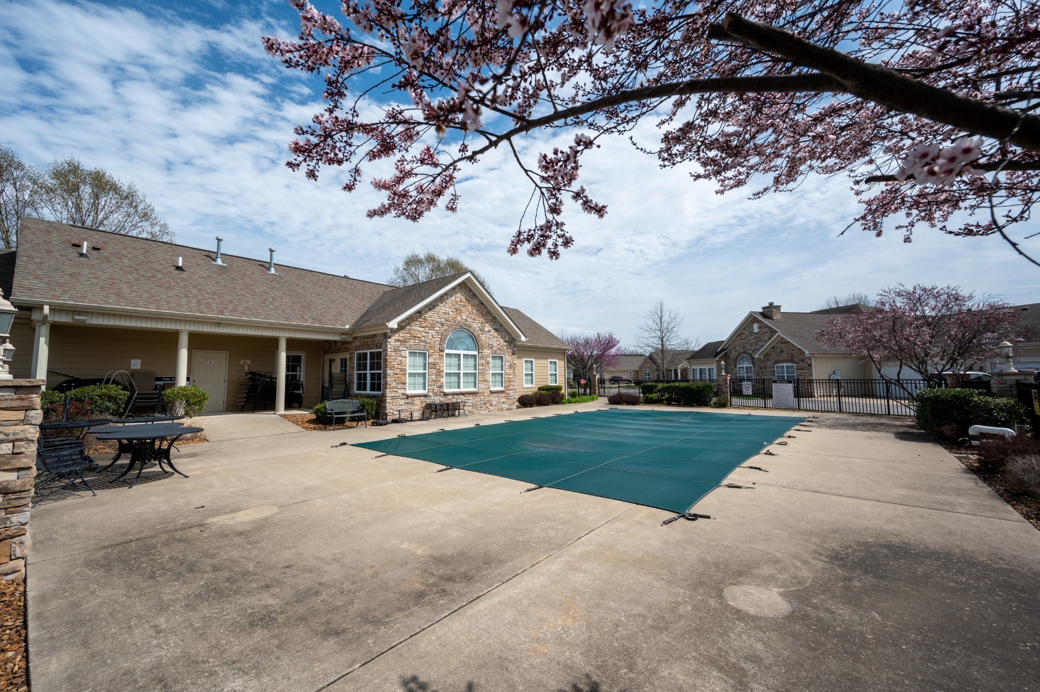 2361 Stonecenter Ln