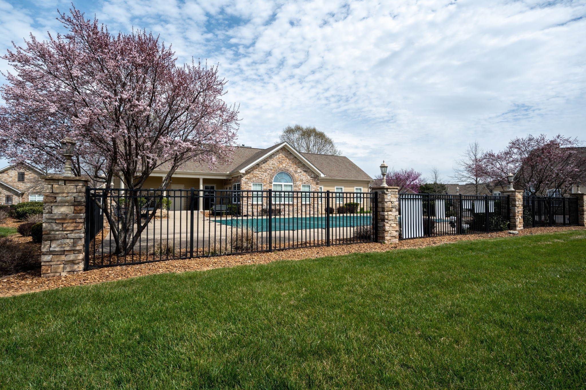 2361 Stonecenter Ln