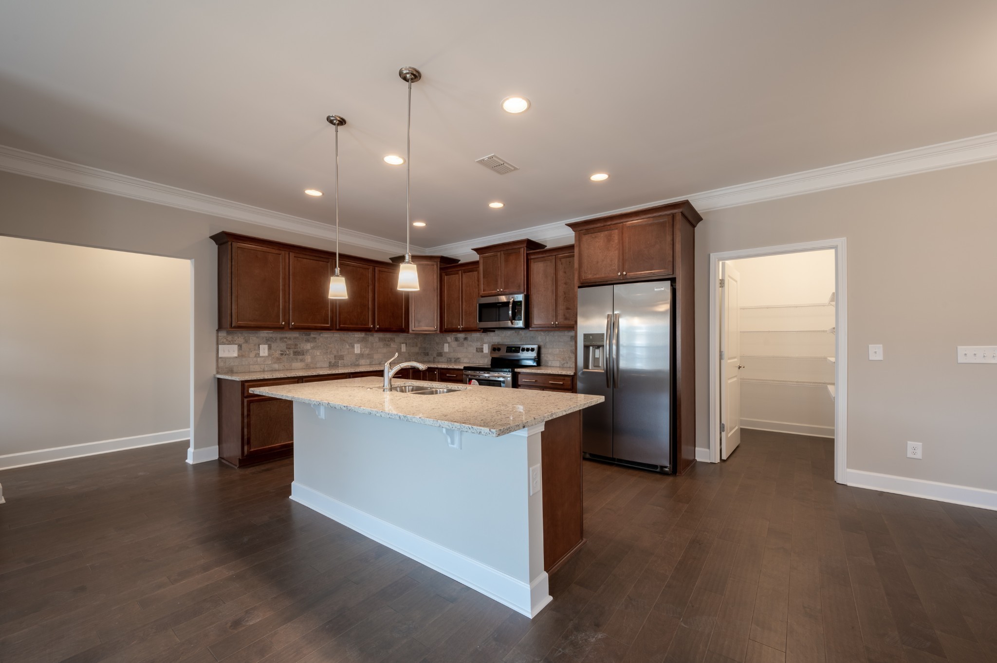 2361 Stonecenter Ln