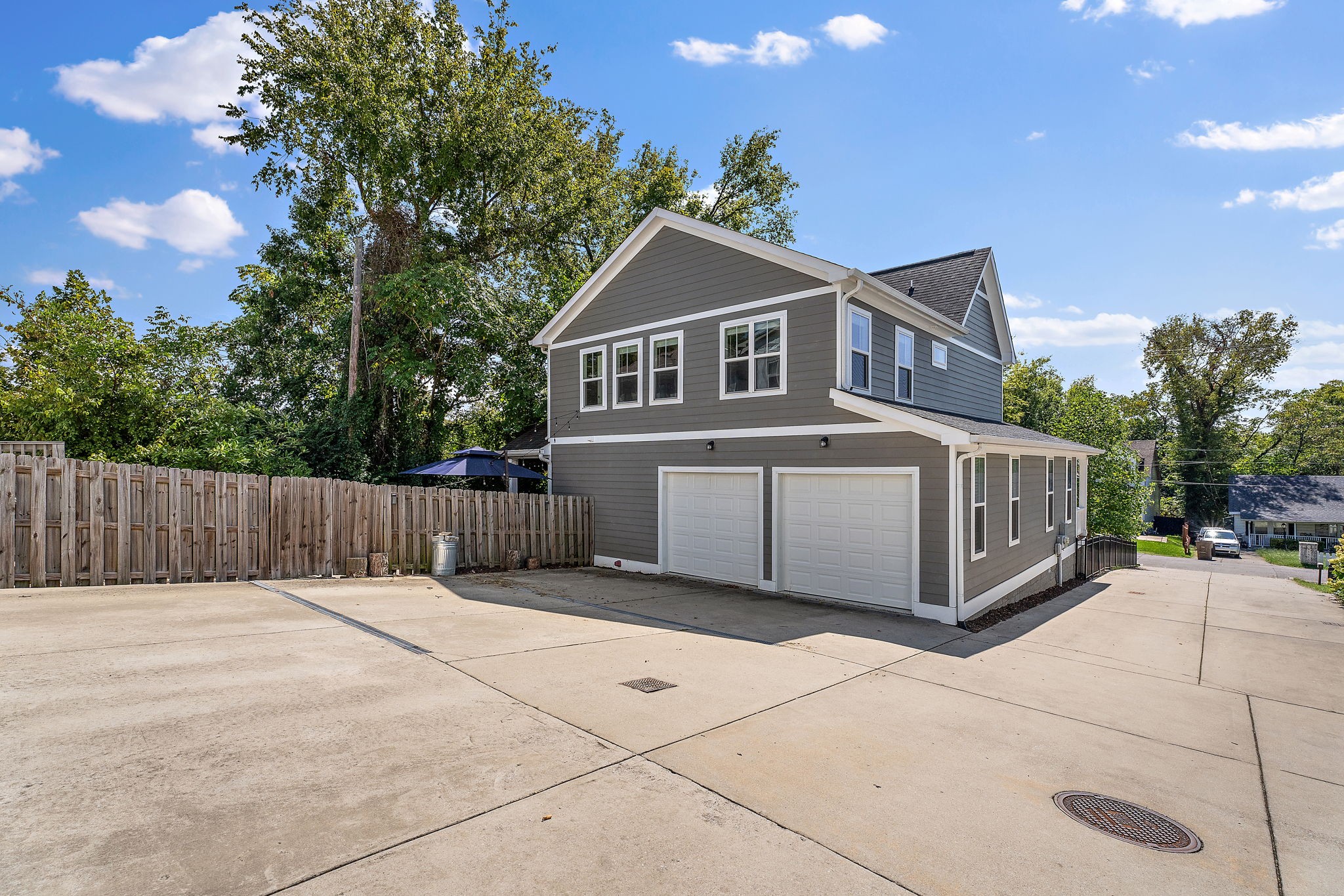 103 Creighton Ave