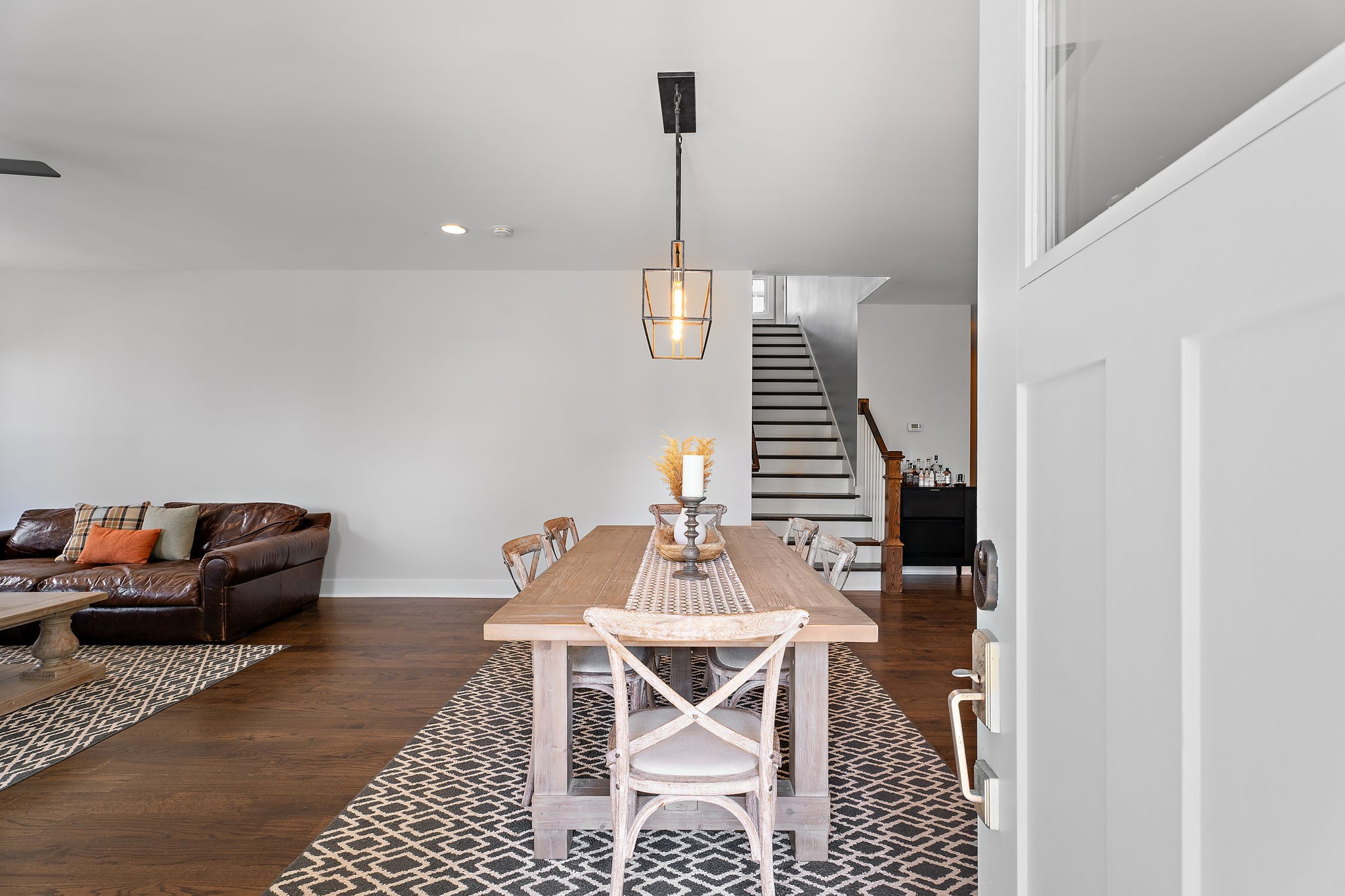 103 Creighton Ave