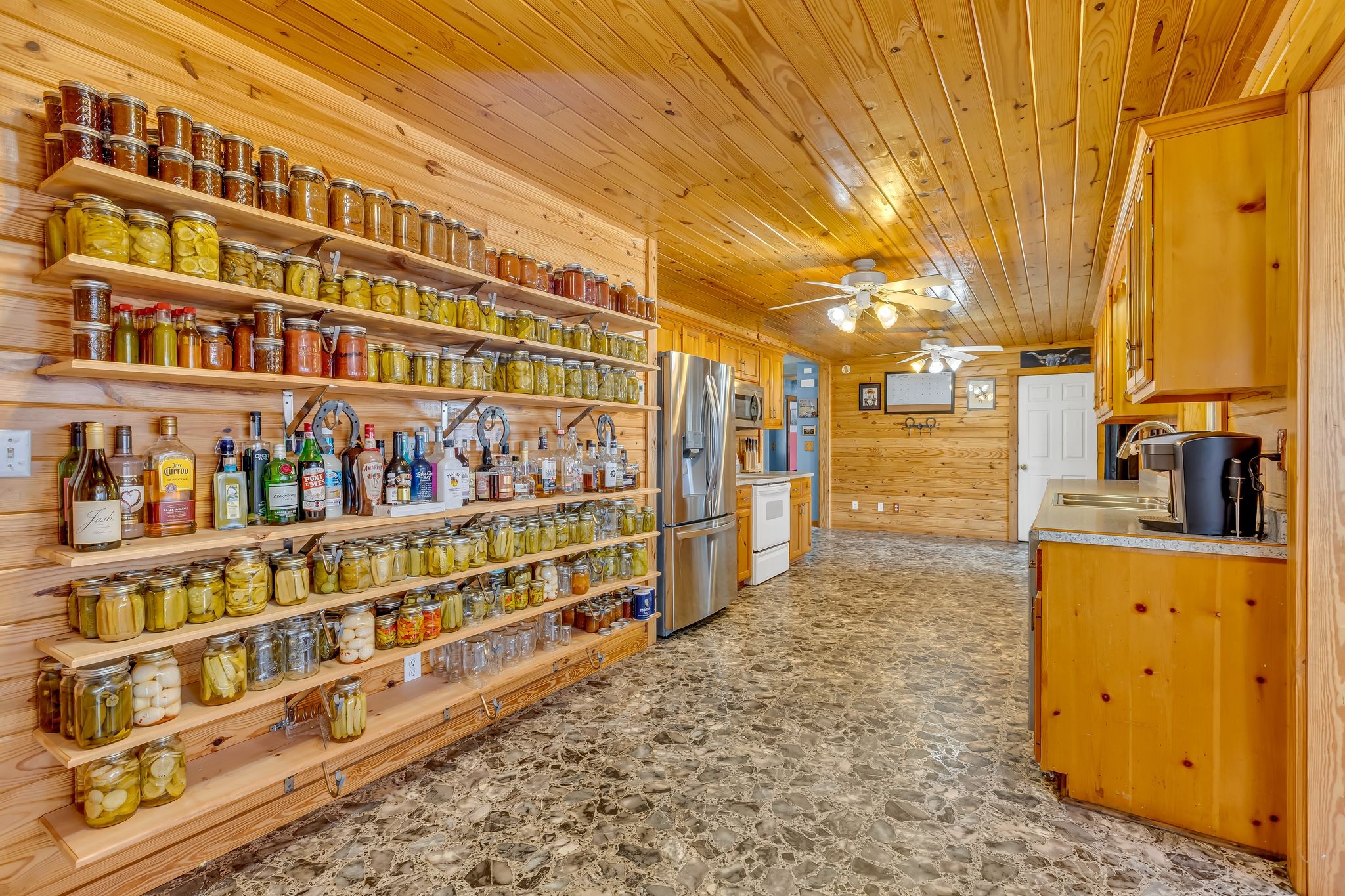 1135 Glenn Hinson Rd