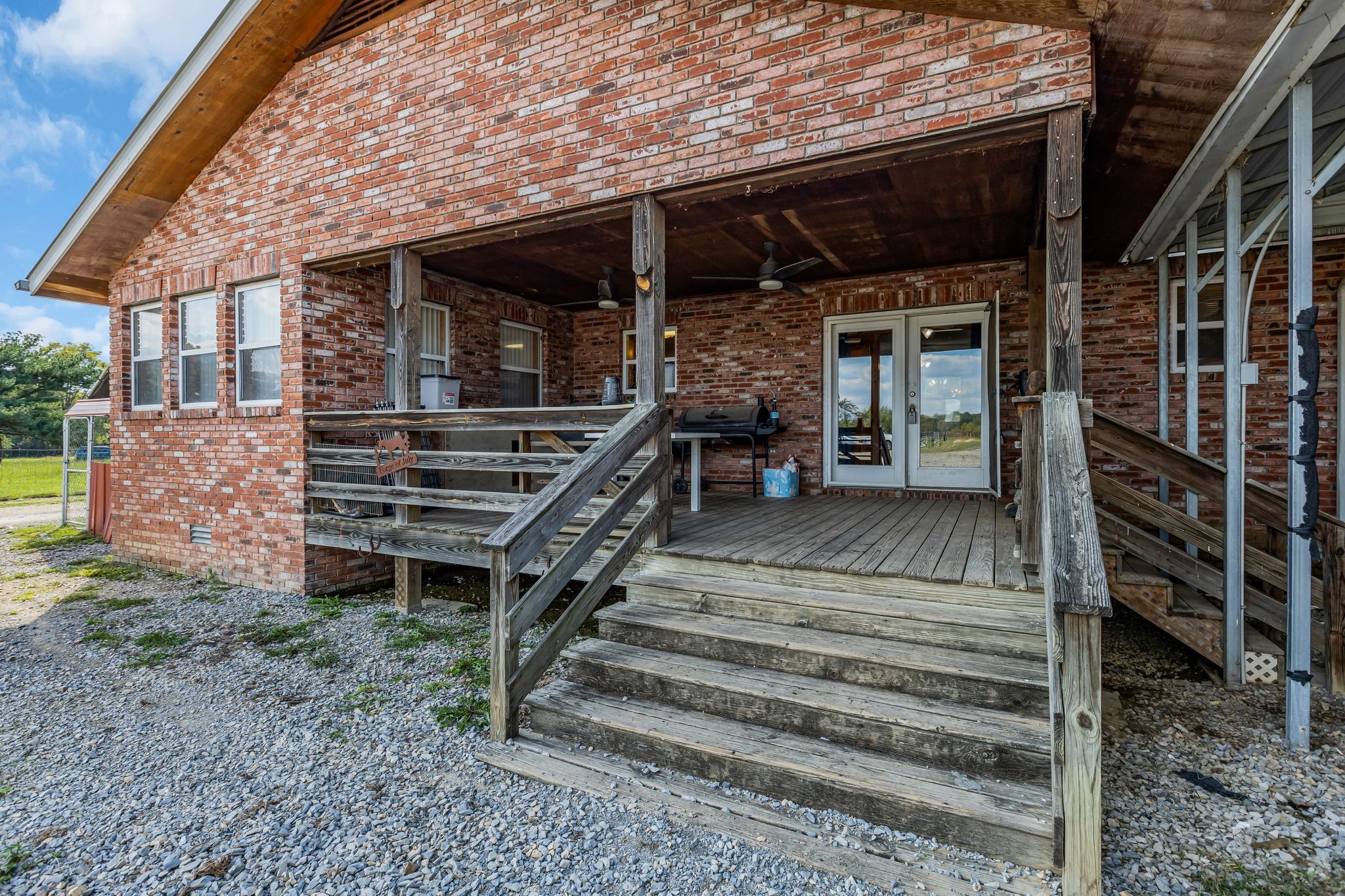1135 Glenn Hinson Rd