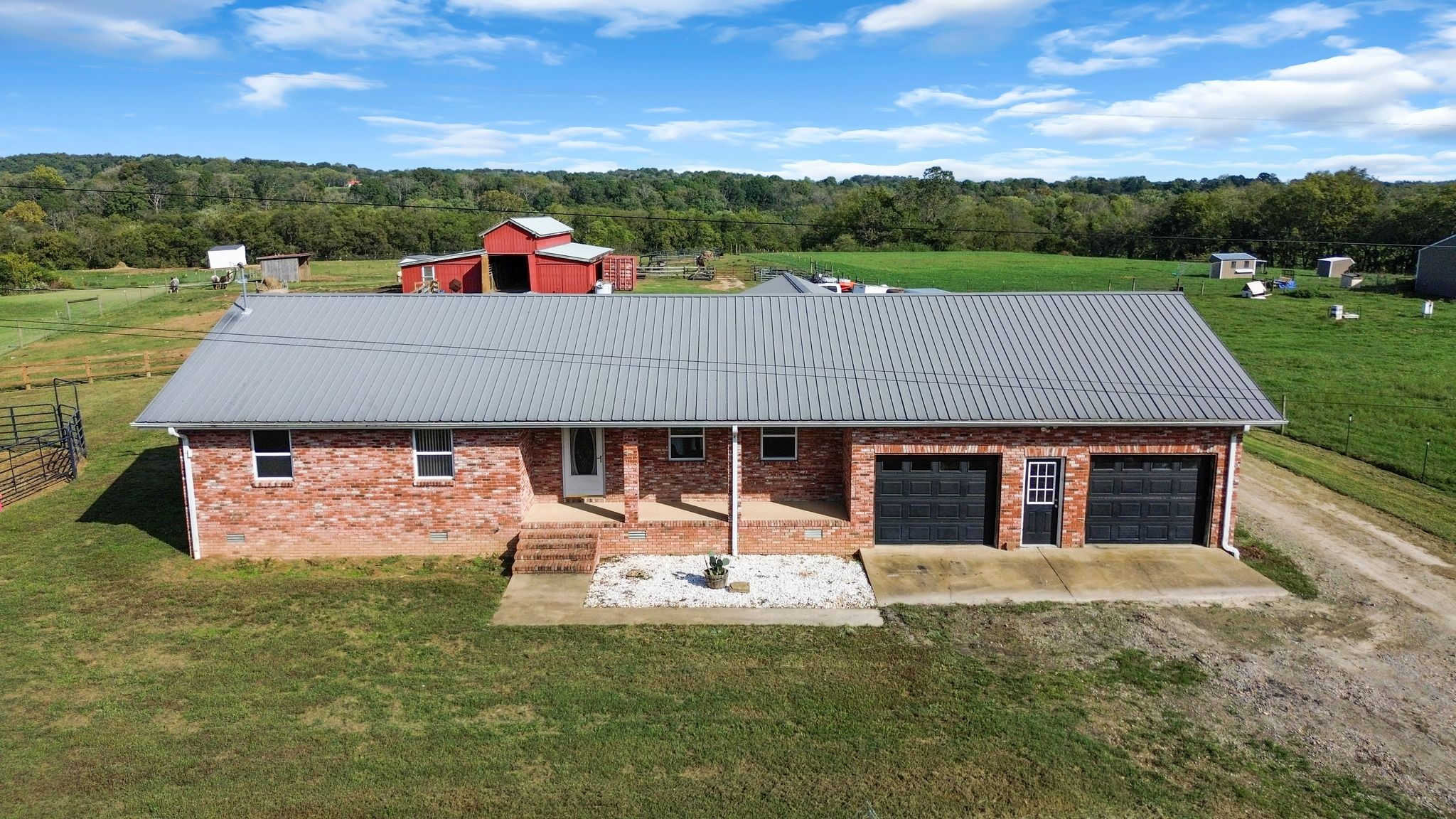 1135 Glenn Hinson Rd
