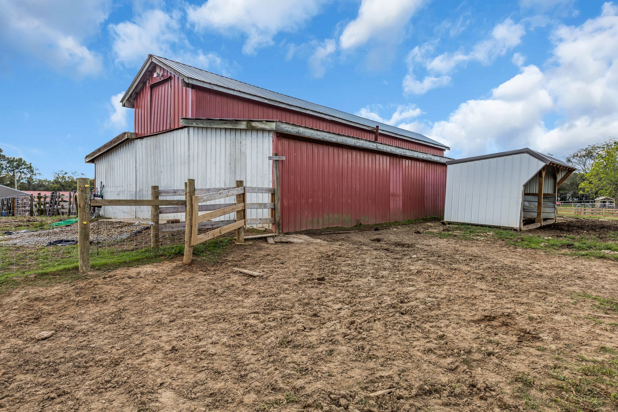 1135 Glenn Hinson Rd