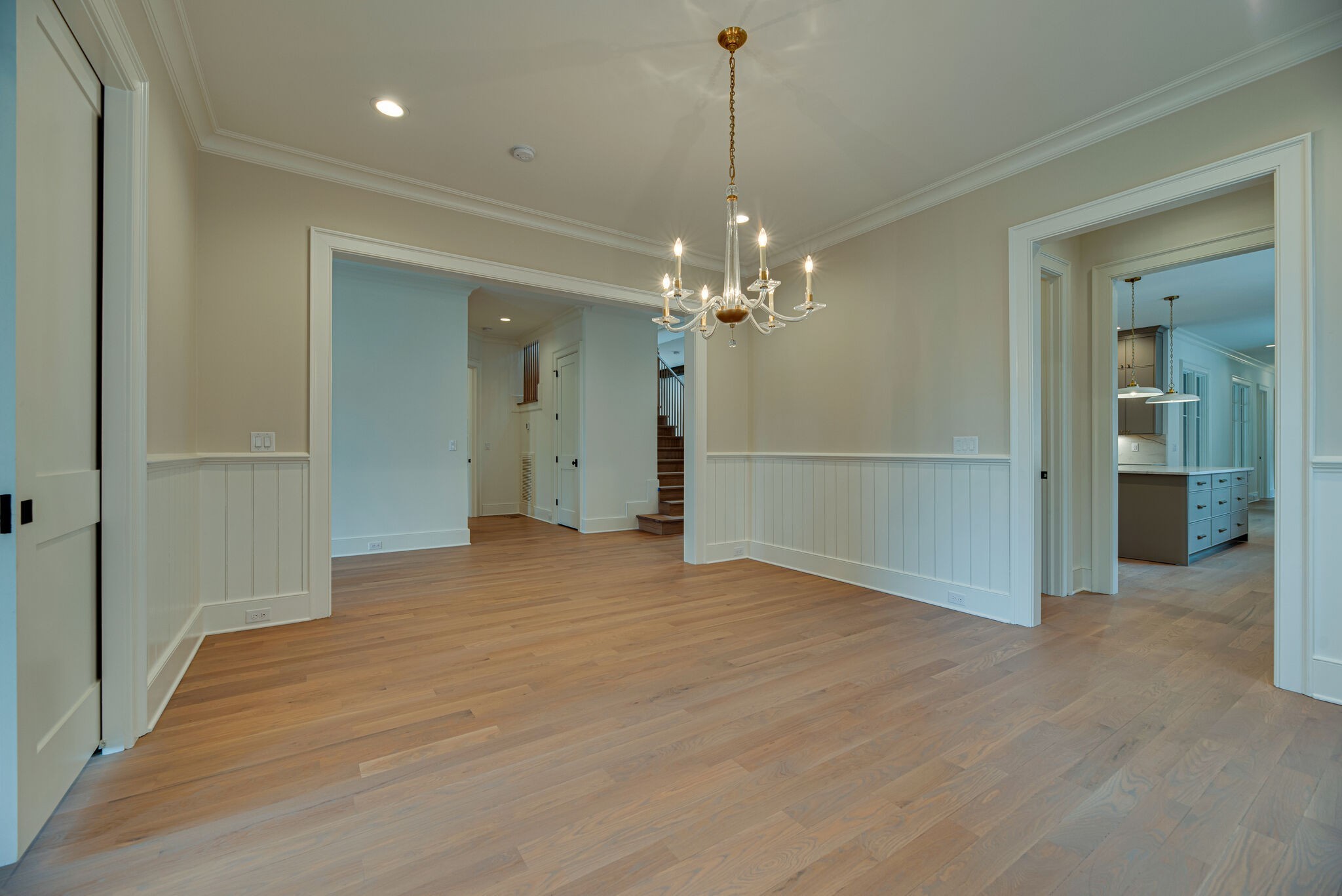 4003 Graybar Ct