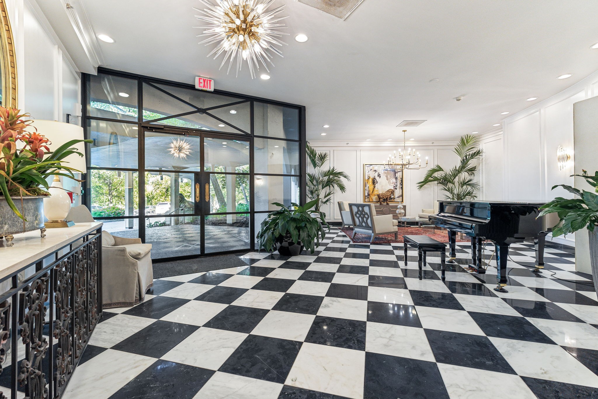 4215 Harding Pike Unit: 305