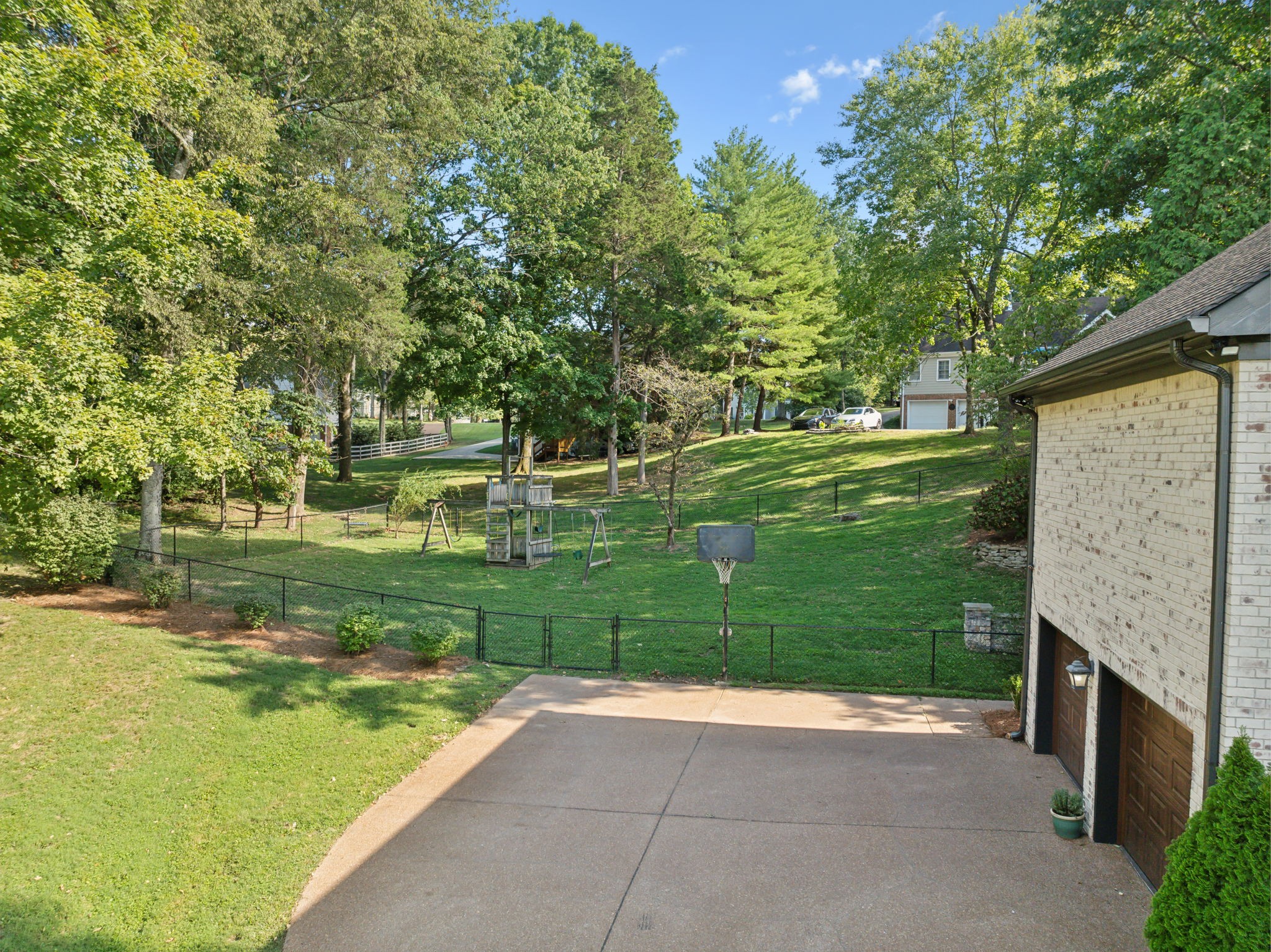817 Chestnut Ct