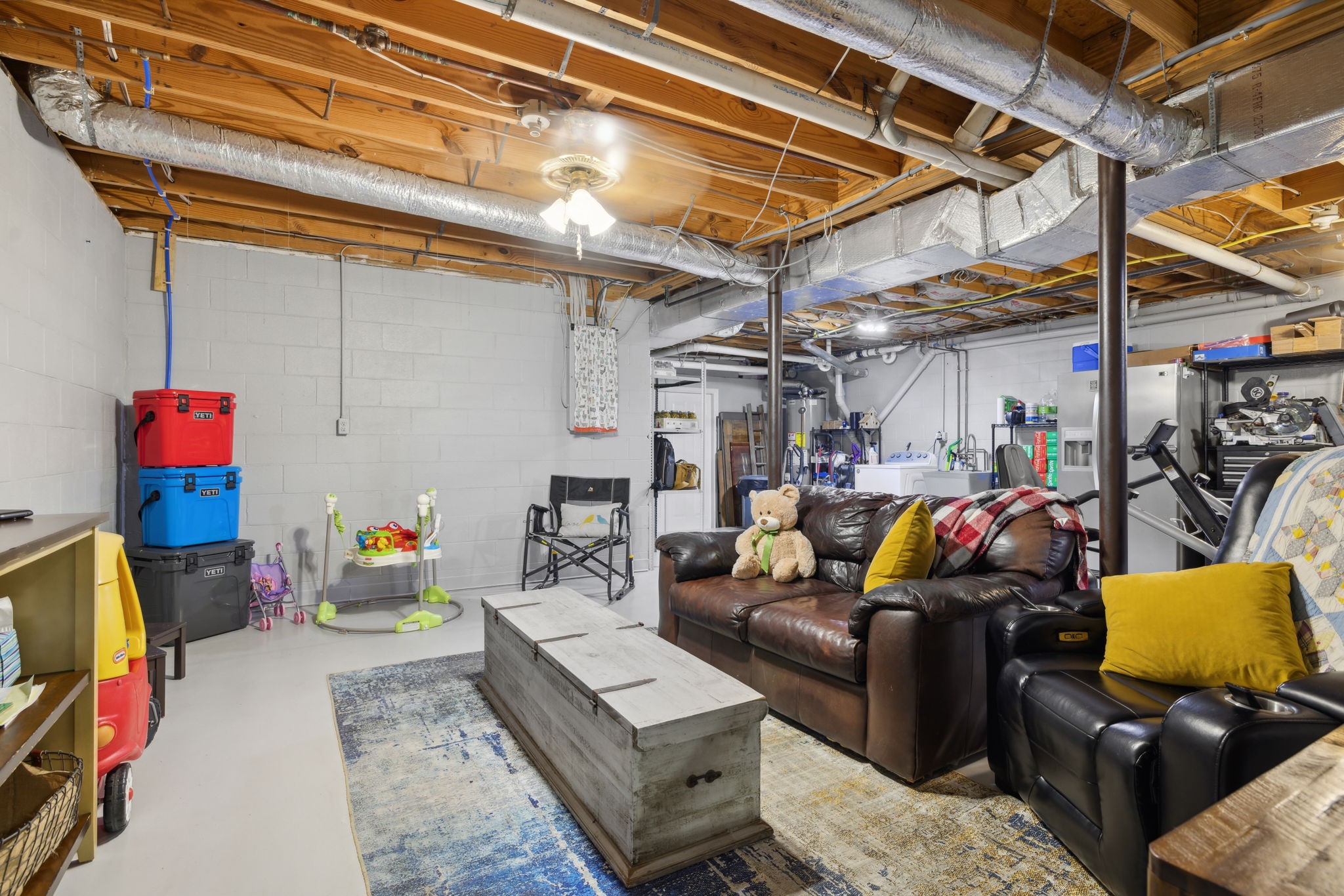 817 Chestnut Ct