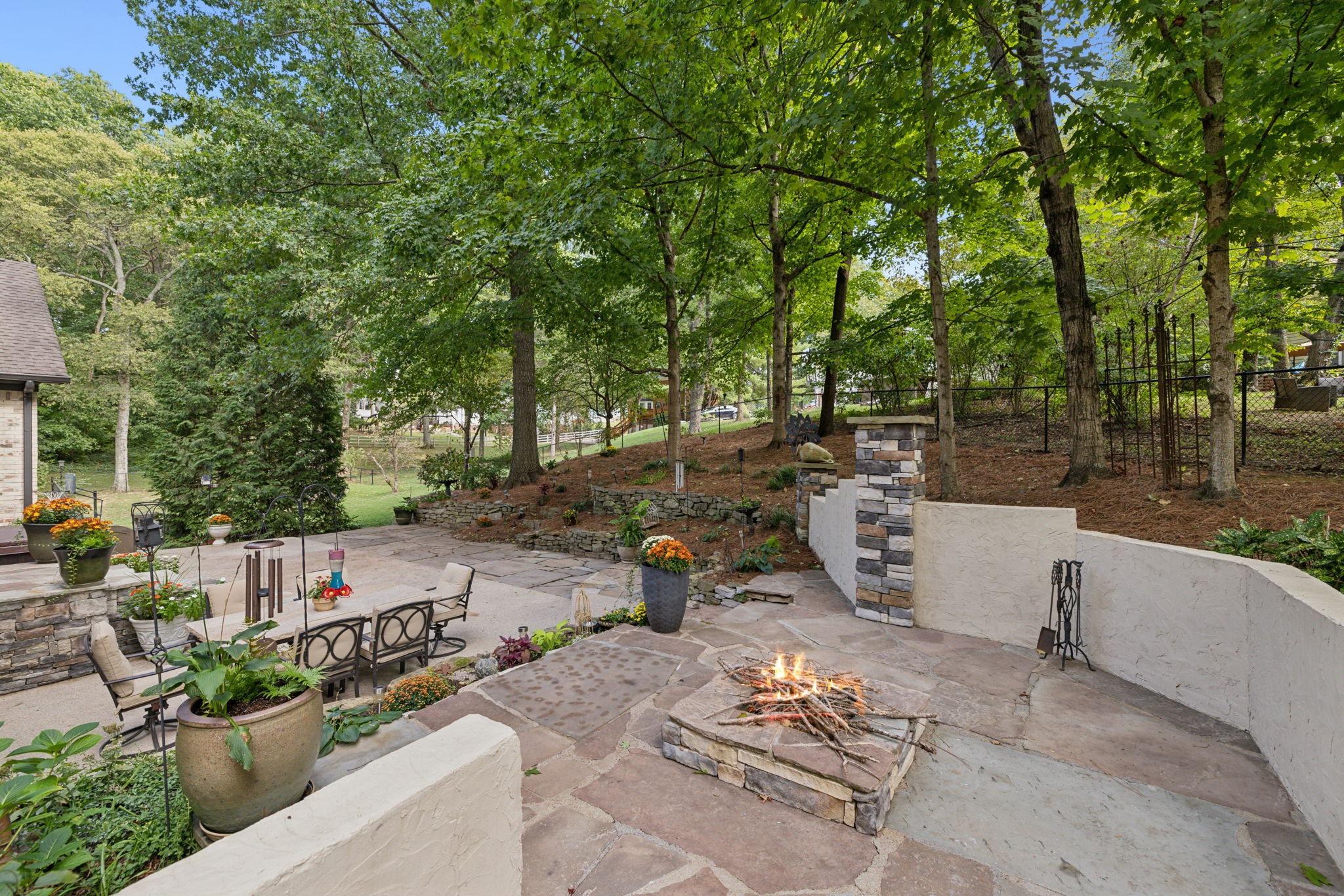 817 Chestnut Ct