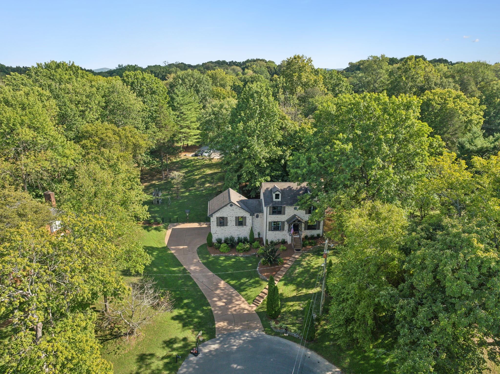 817 Chestnut Ct