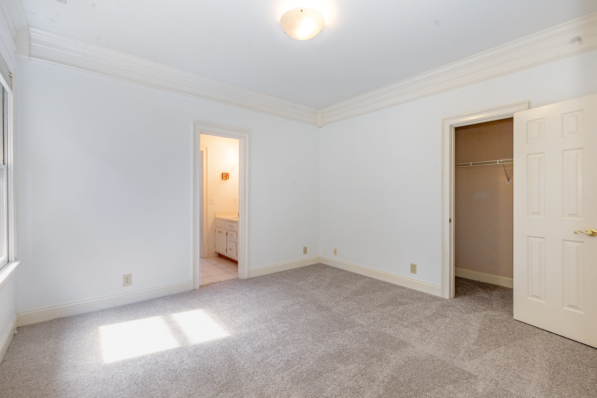 9413 Atherton Ct