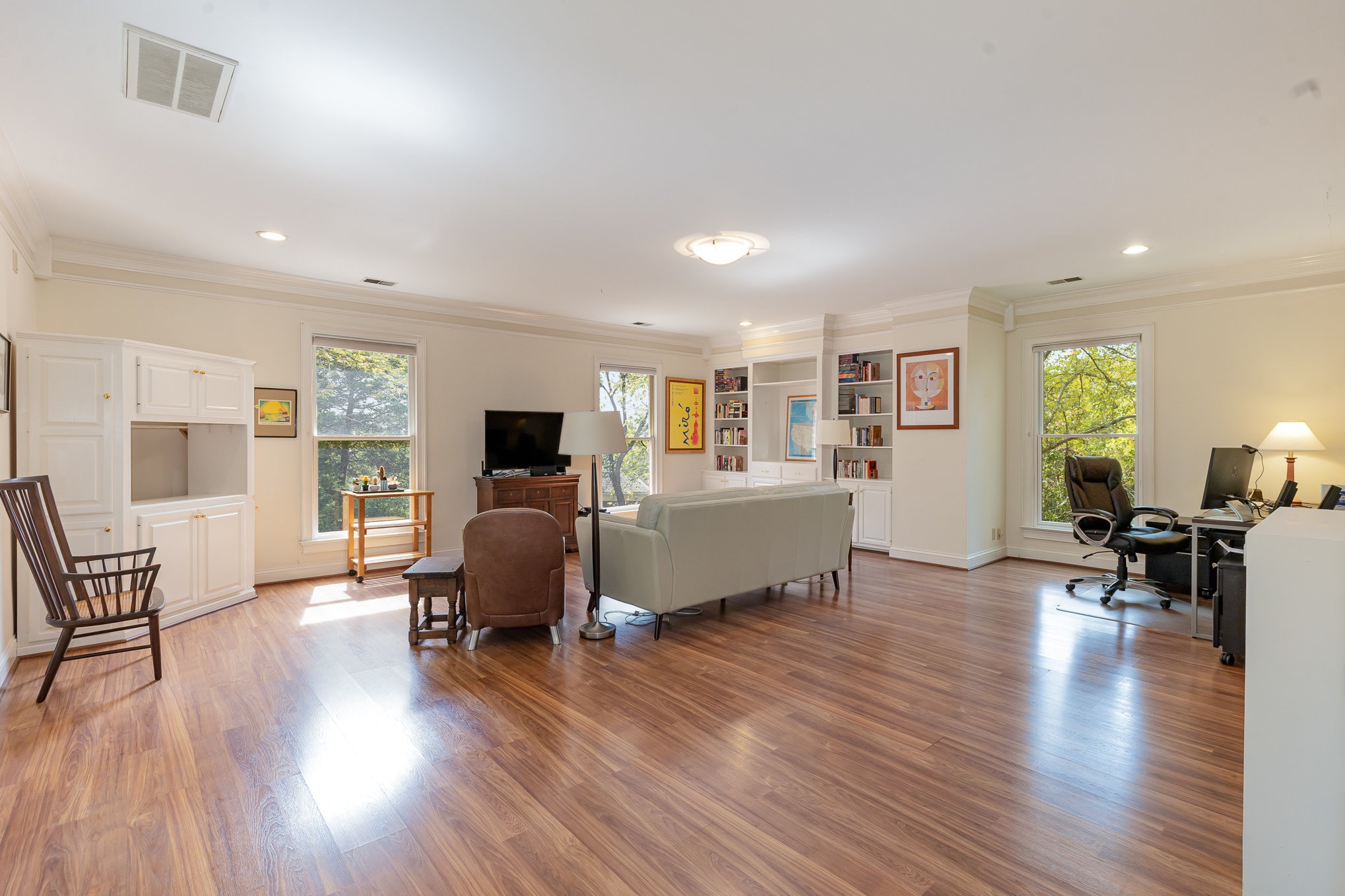 9413 Atherton Ct