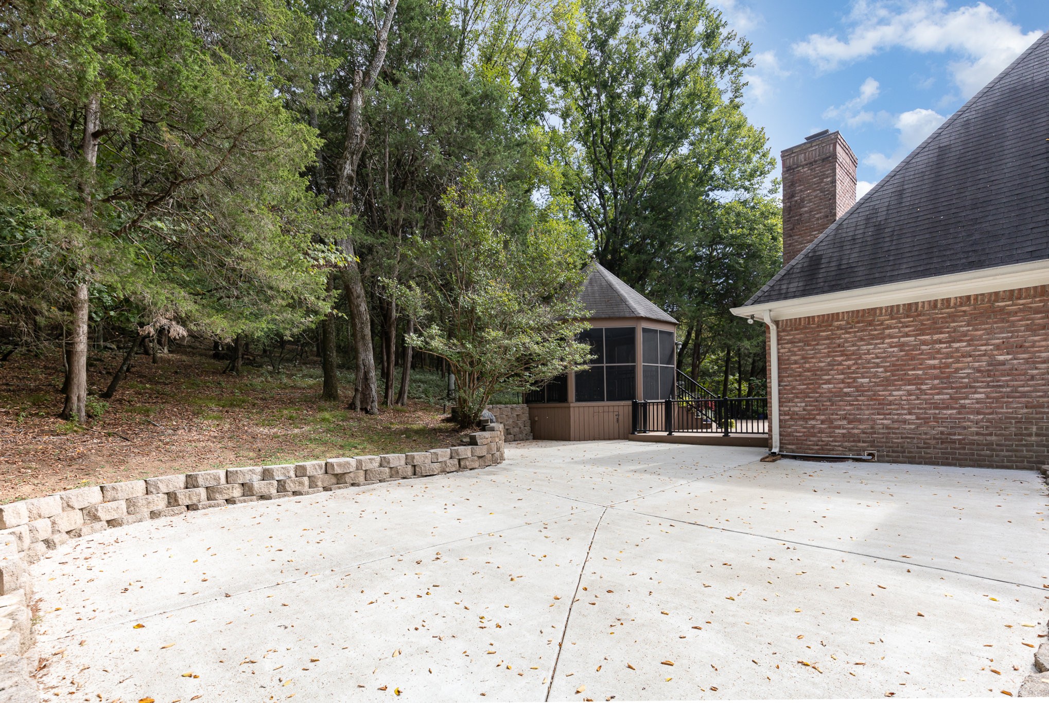 9413 Atherton Ct