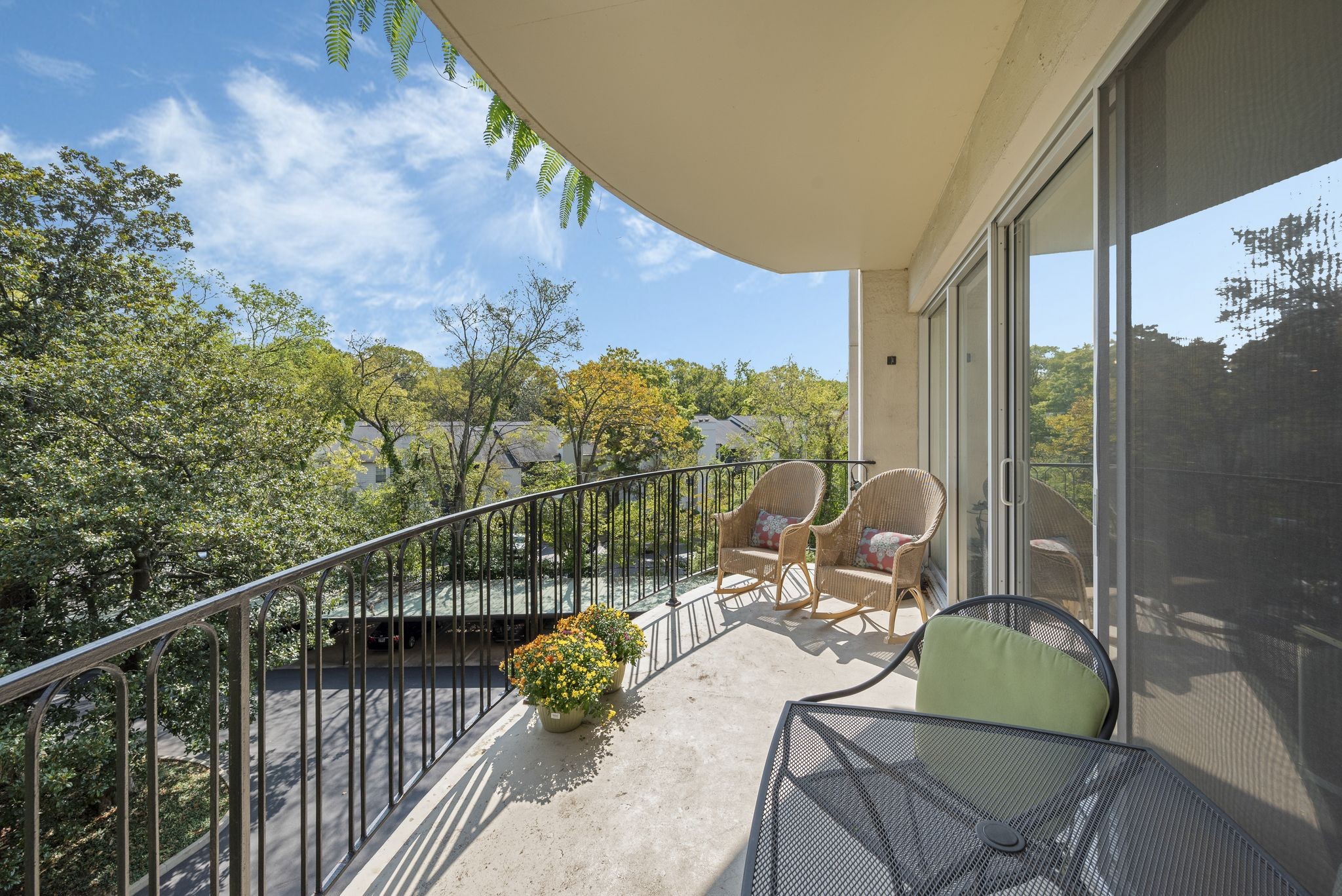 4215 Harding Pike Unit: 409