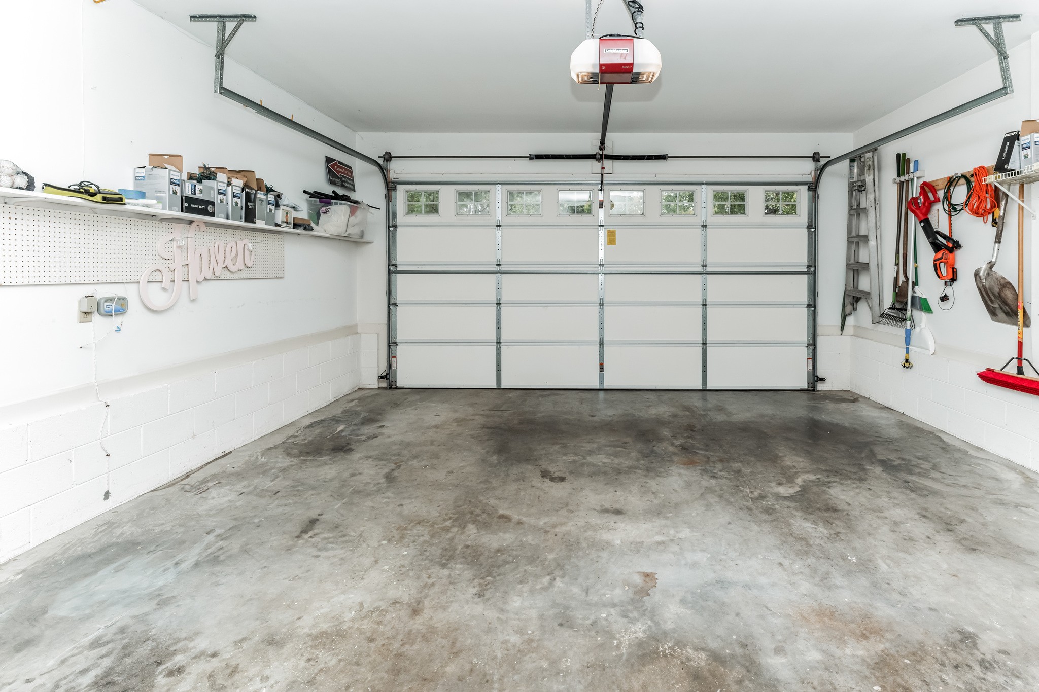 5506 Hearthstone Ln
