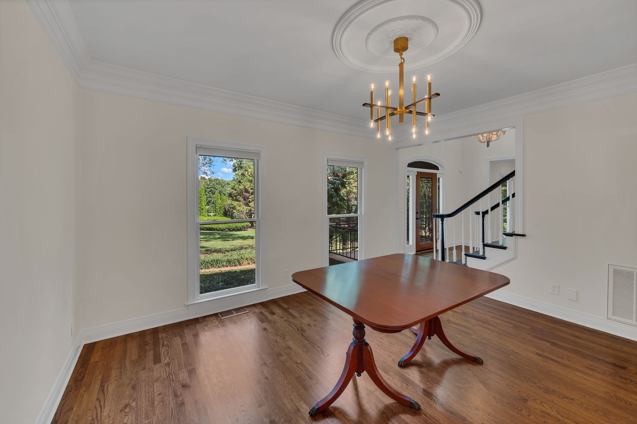 919 Hidden Oak Pl