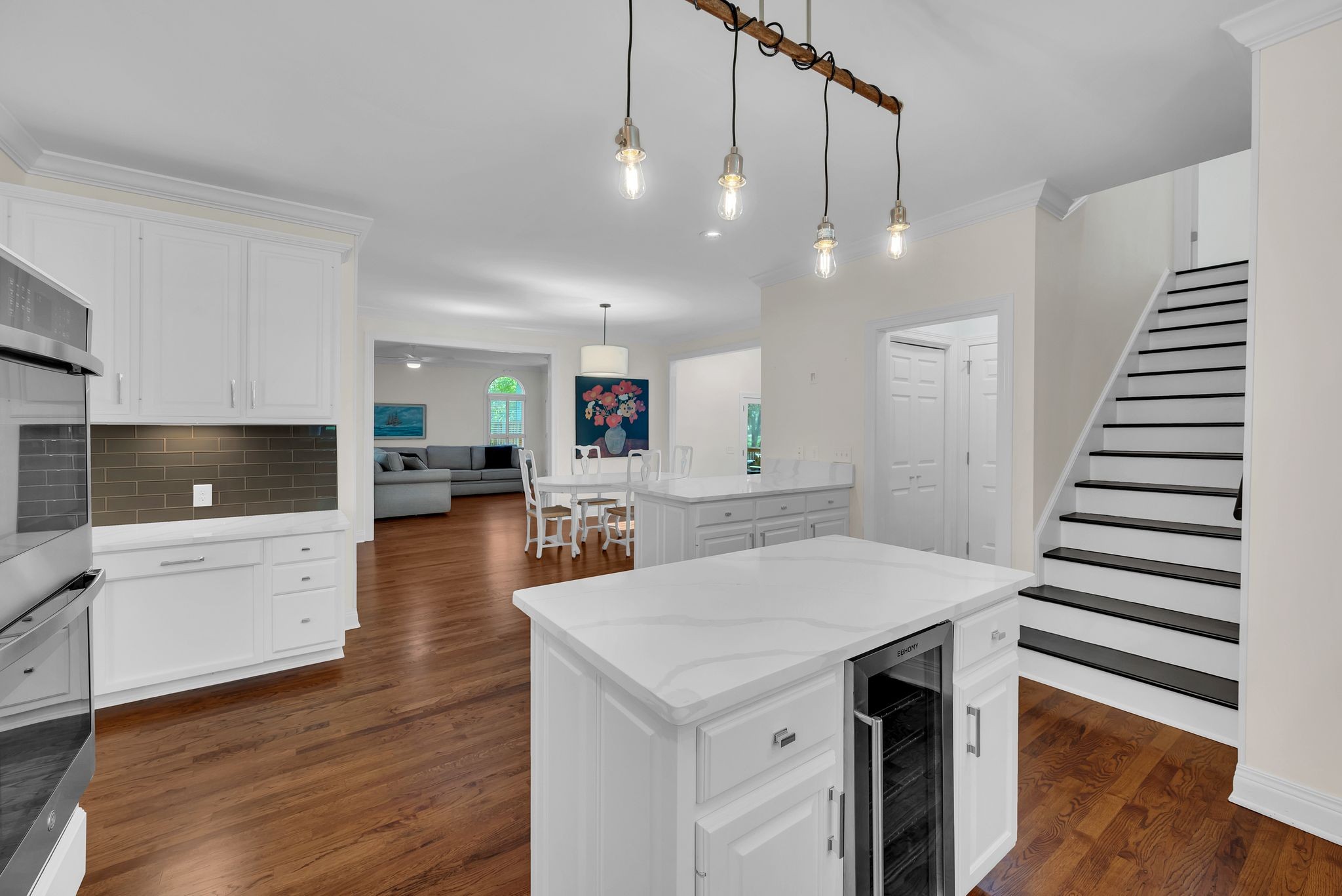 919 Hidden Oak Pl