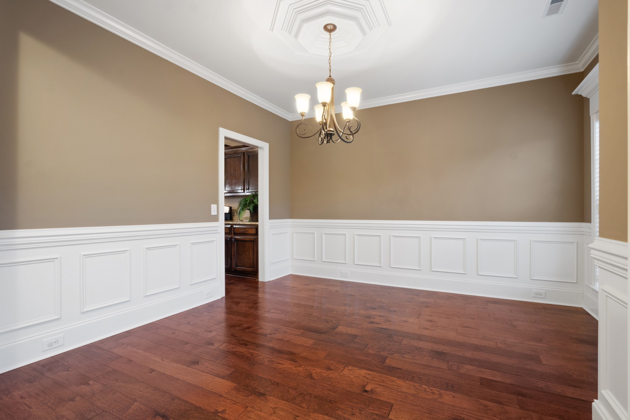 212 Windmill Trl