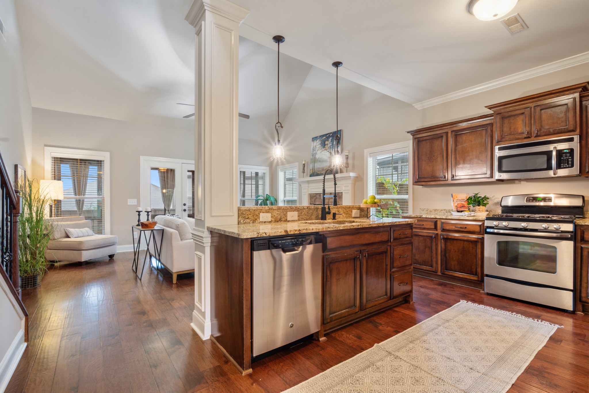212 Windmill Trl