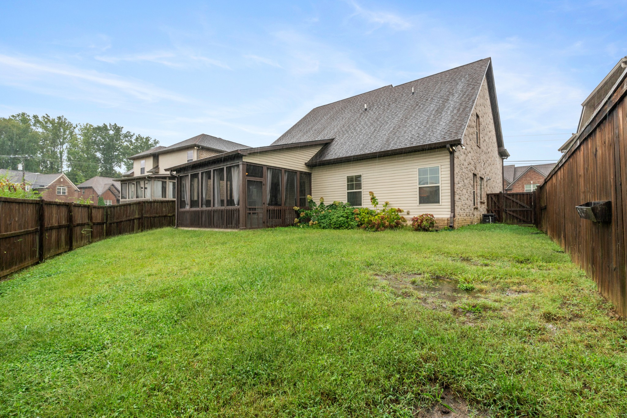 212 Windmill Trl