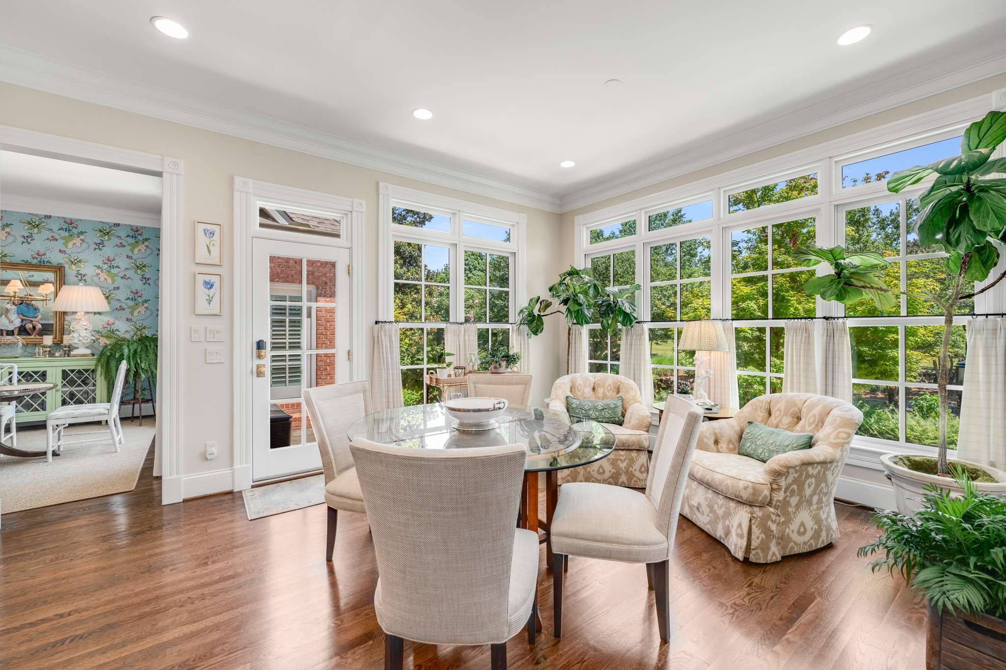 336 Whitworth Way