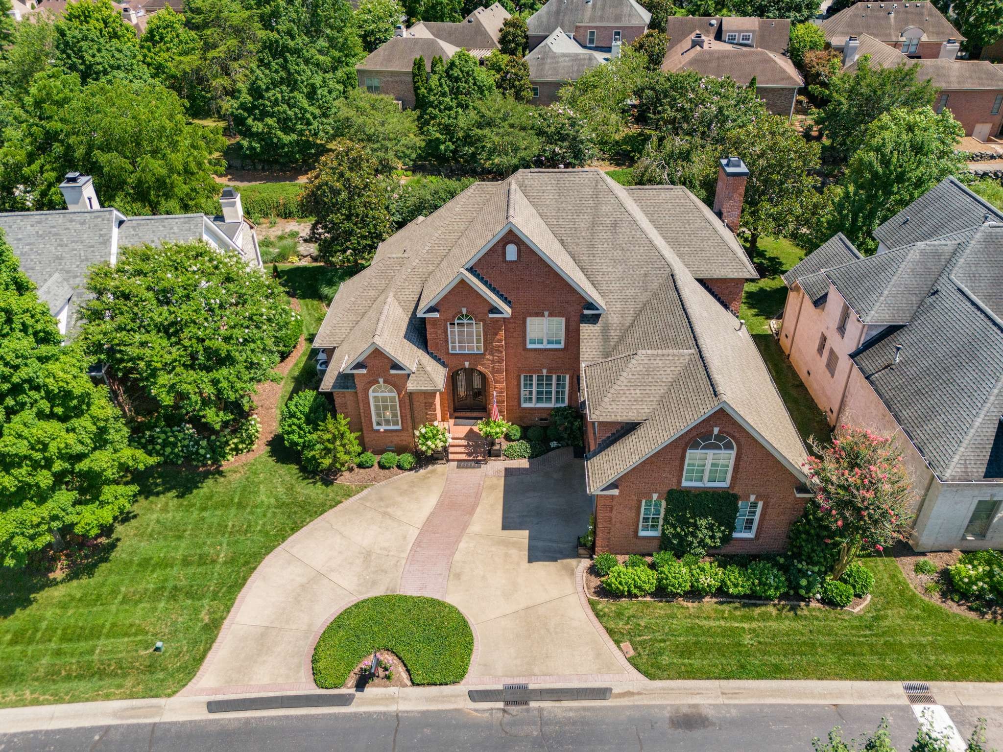 336 Whitworth Way