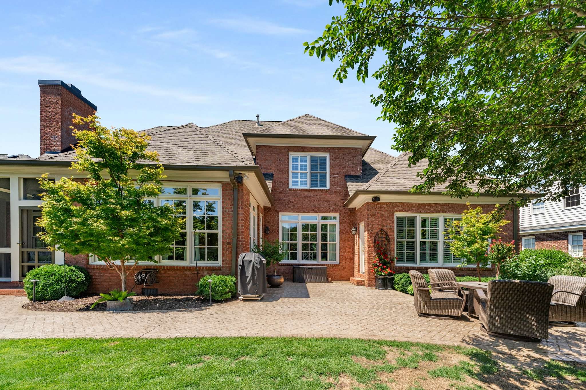 336 Whitworth Way