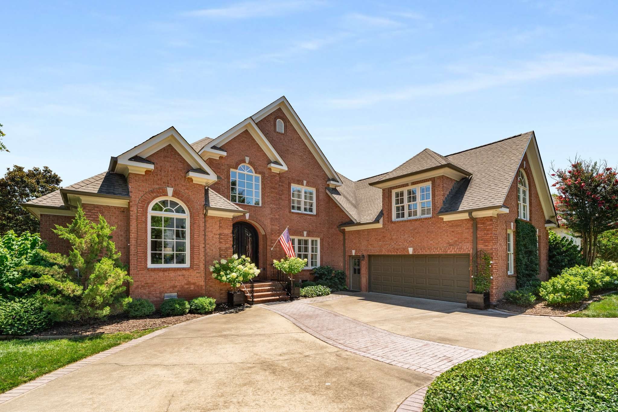 336 Whitworth Way