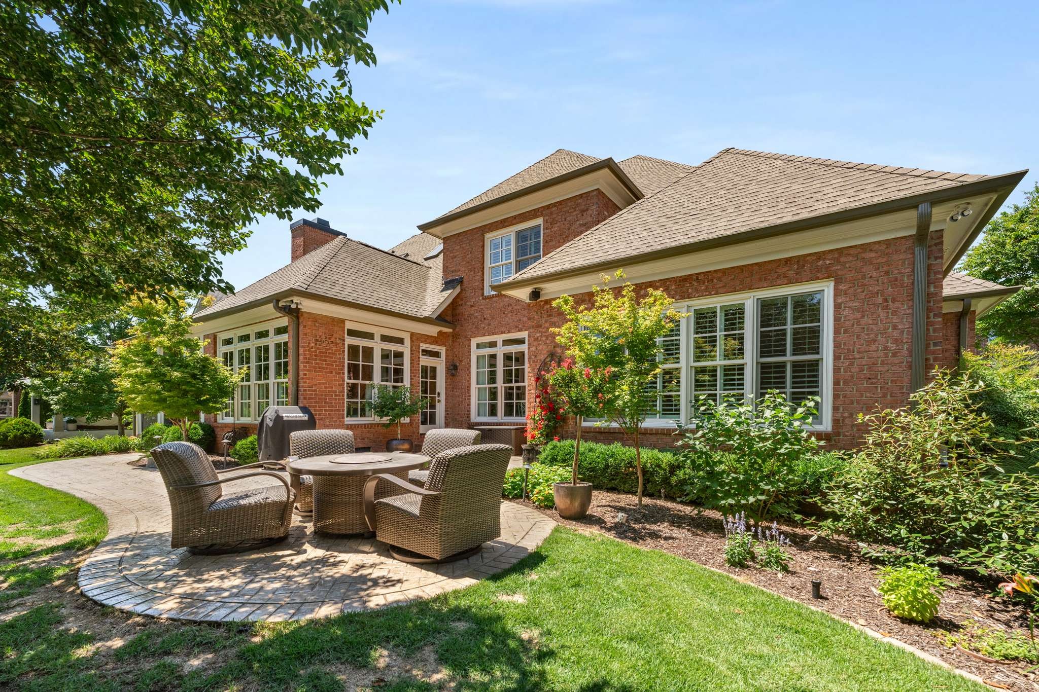 336 Whitworth Way