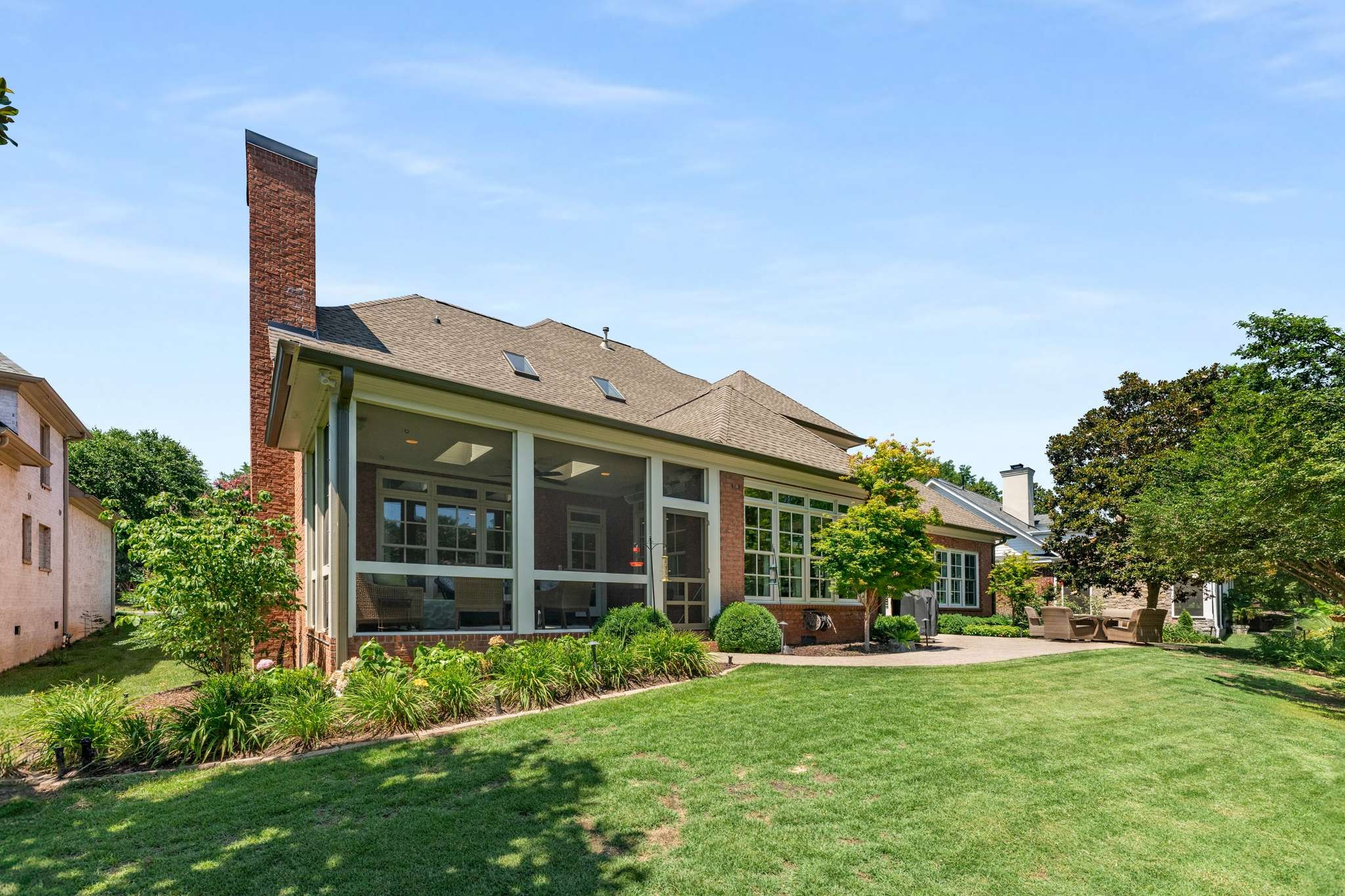 336 Whitworth Way