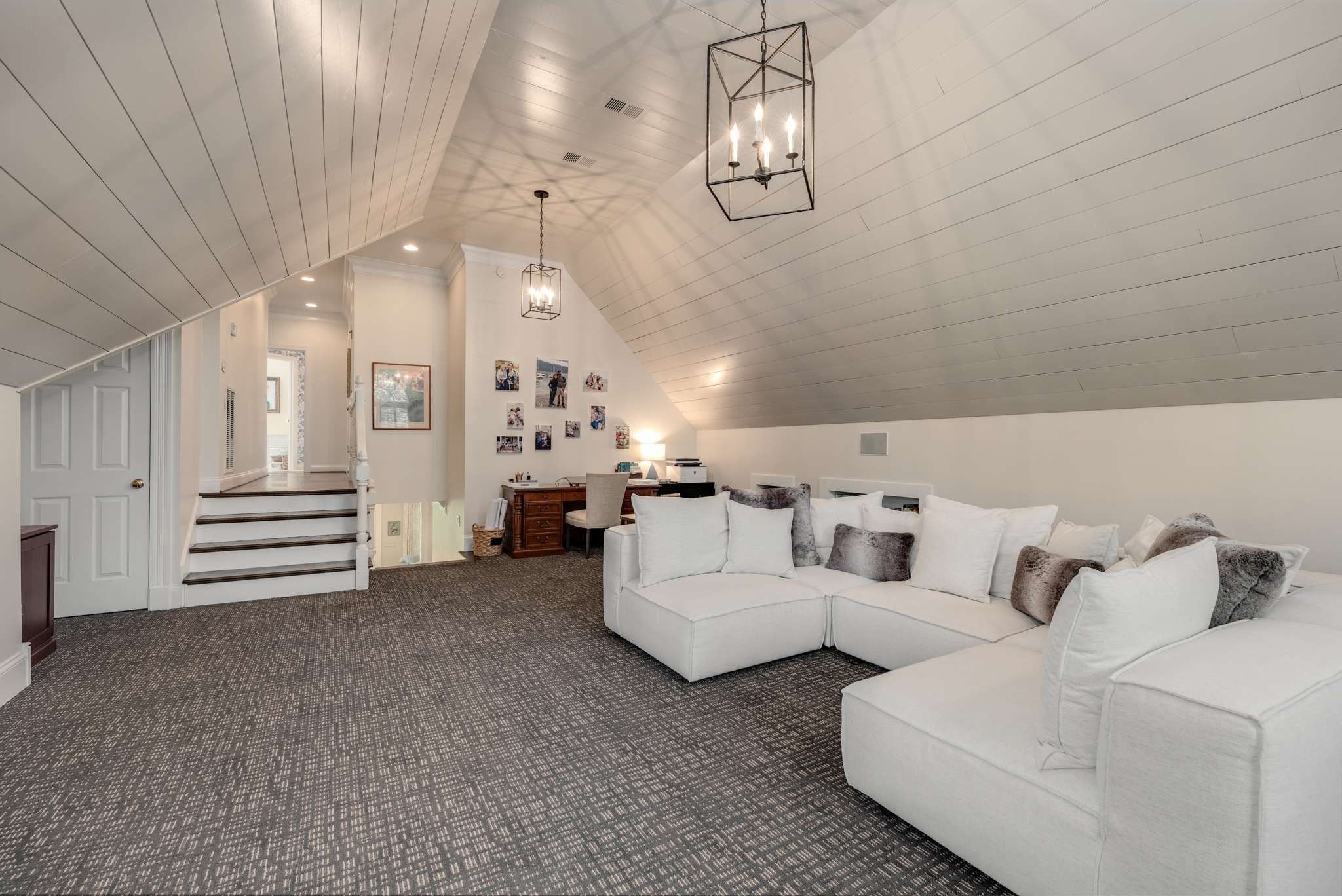336 Whitworth Way