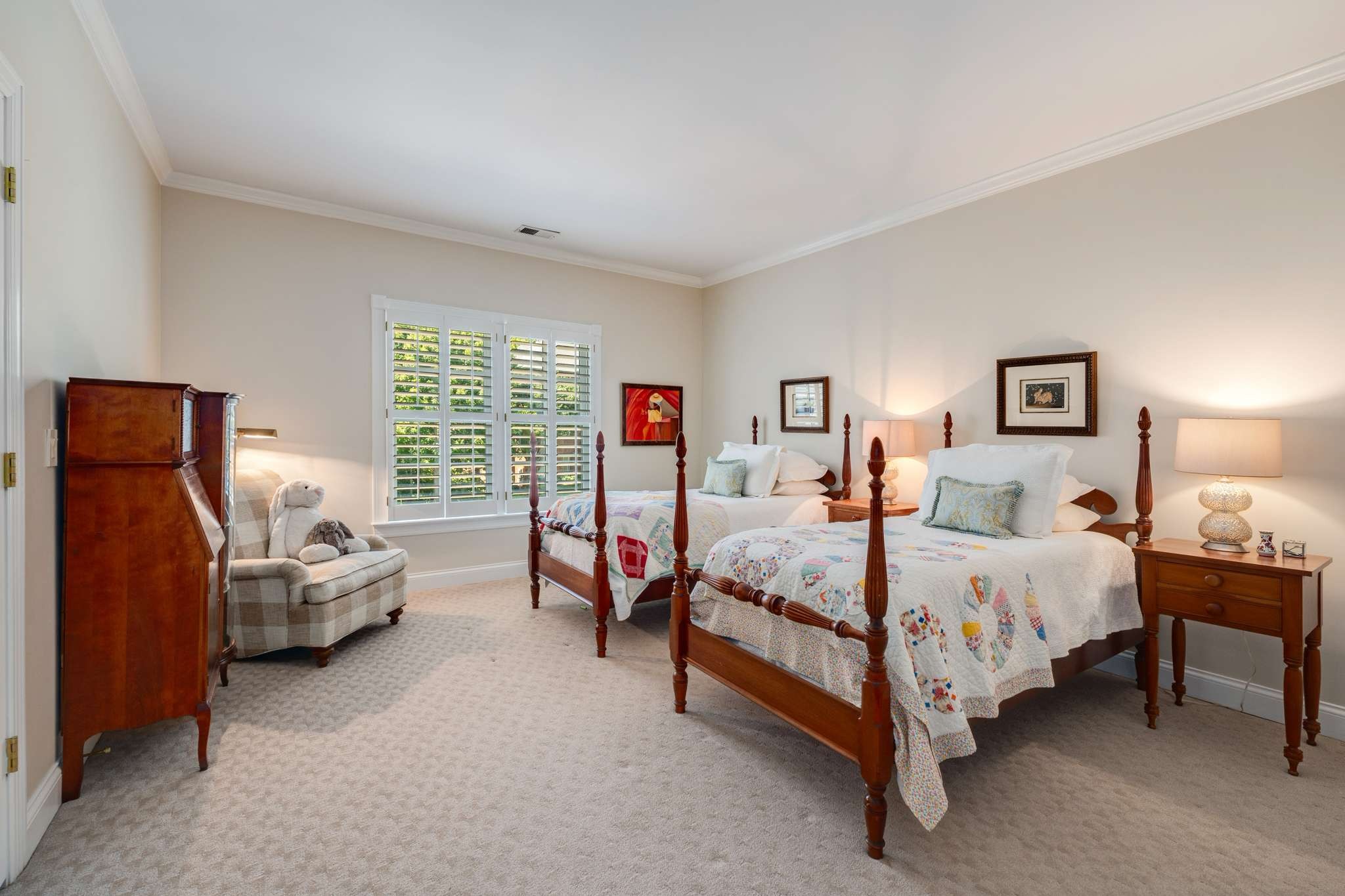 336 Whitworth Way