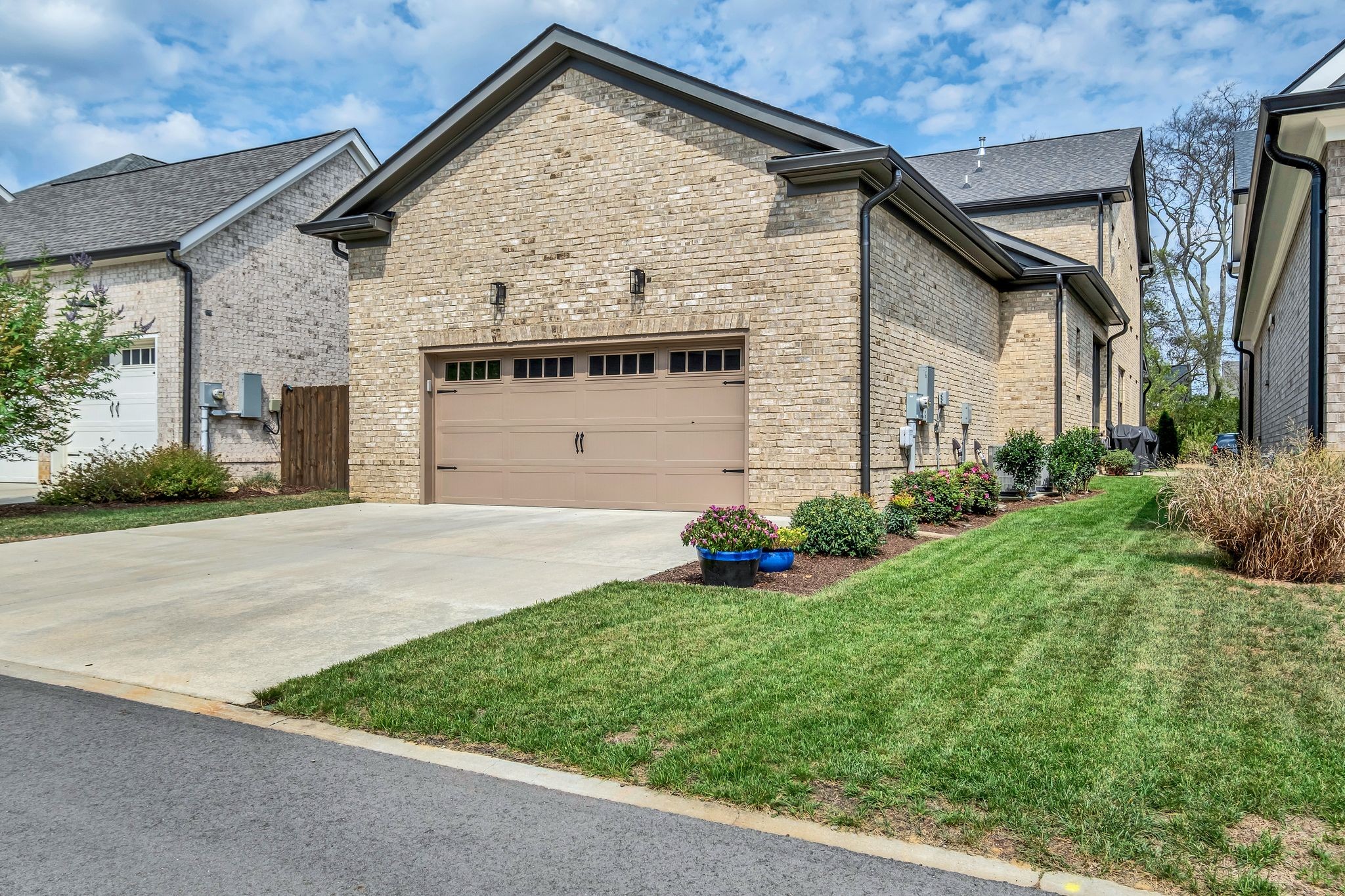 1034 Apple Orchard Cir
