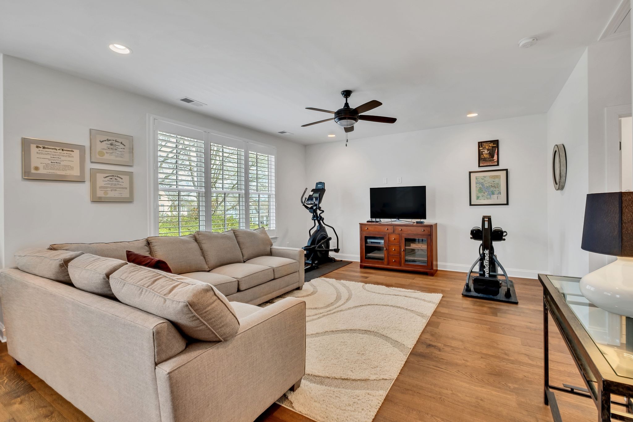 1034 Apple Orchard Cir