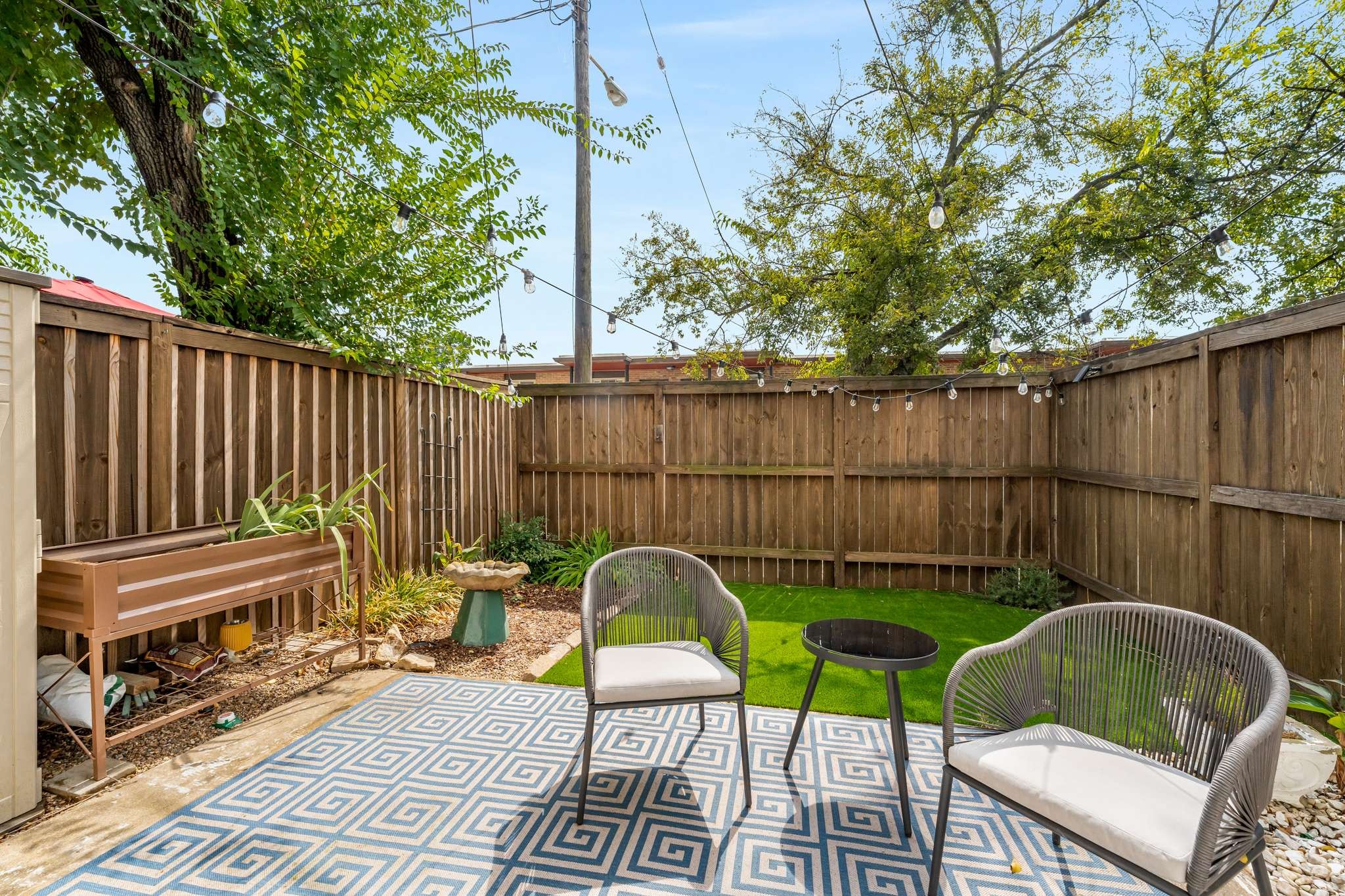 2097 Graybar Ln Unit: D2