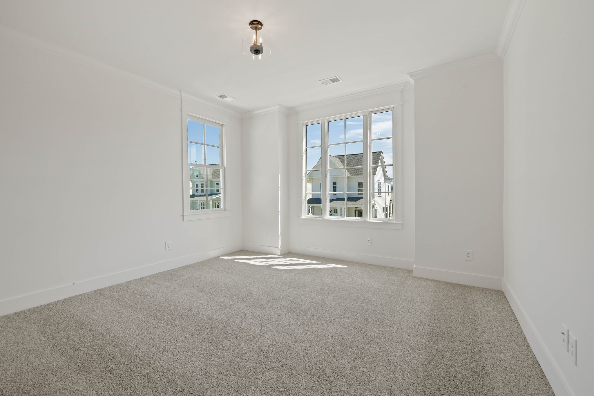 1209 Luckett Rd