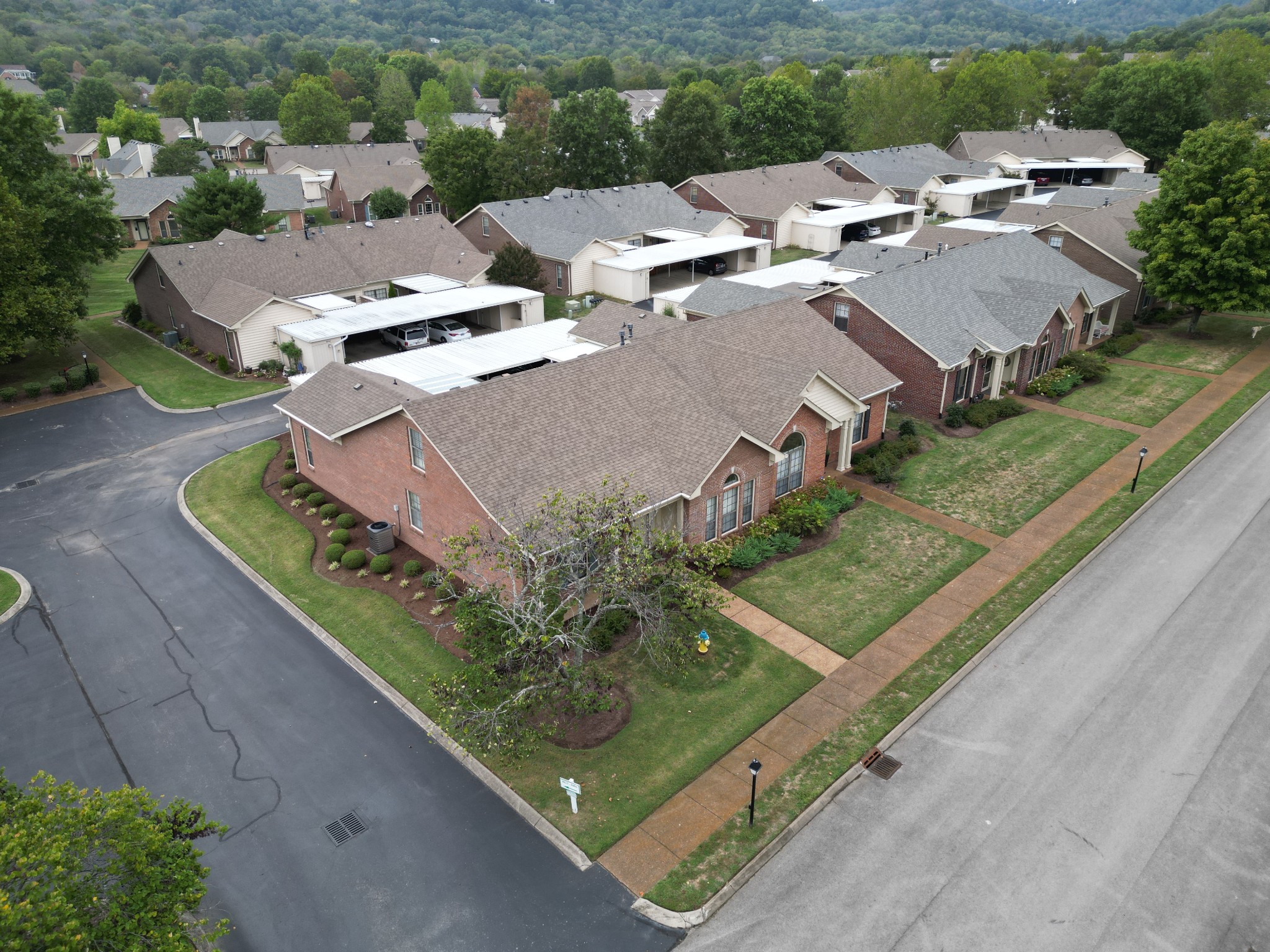 8023 Sunrise Cir