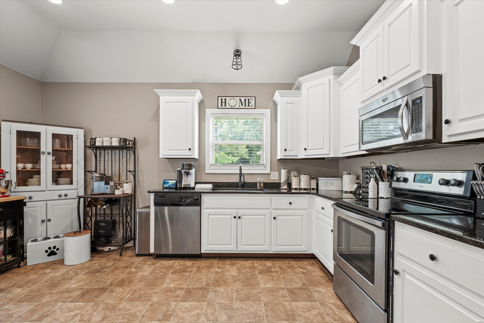 500 Foster Dr