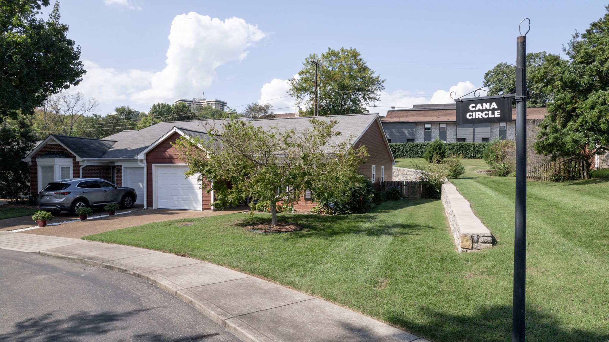 900 Glenmary Ct