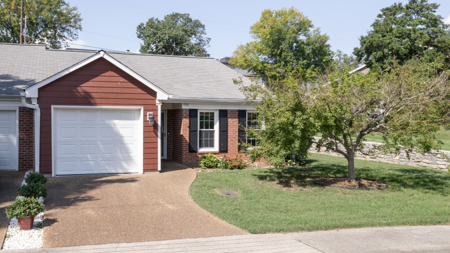 900 Glenmary Ct