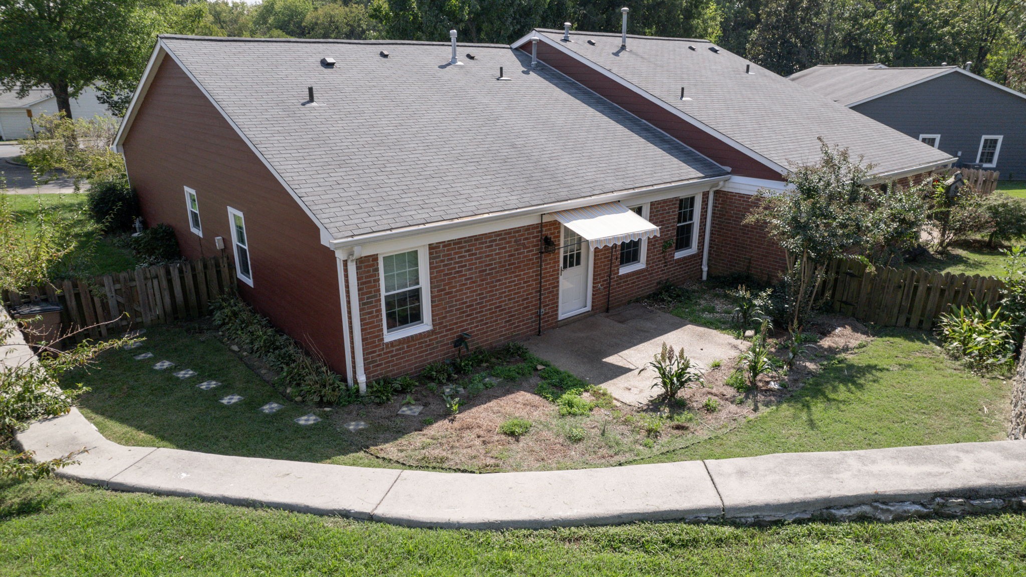 900 Glenmary Ct