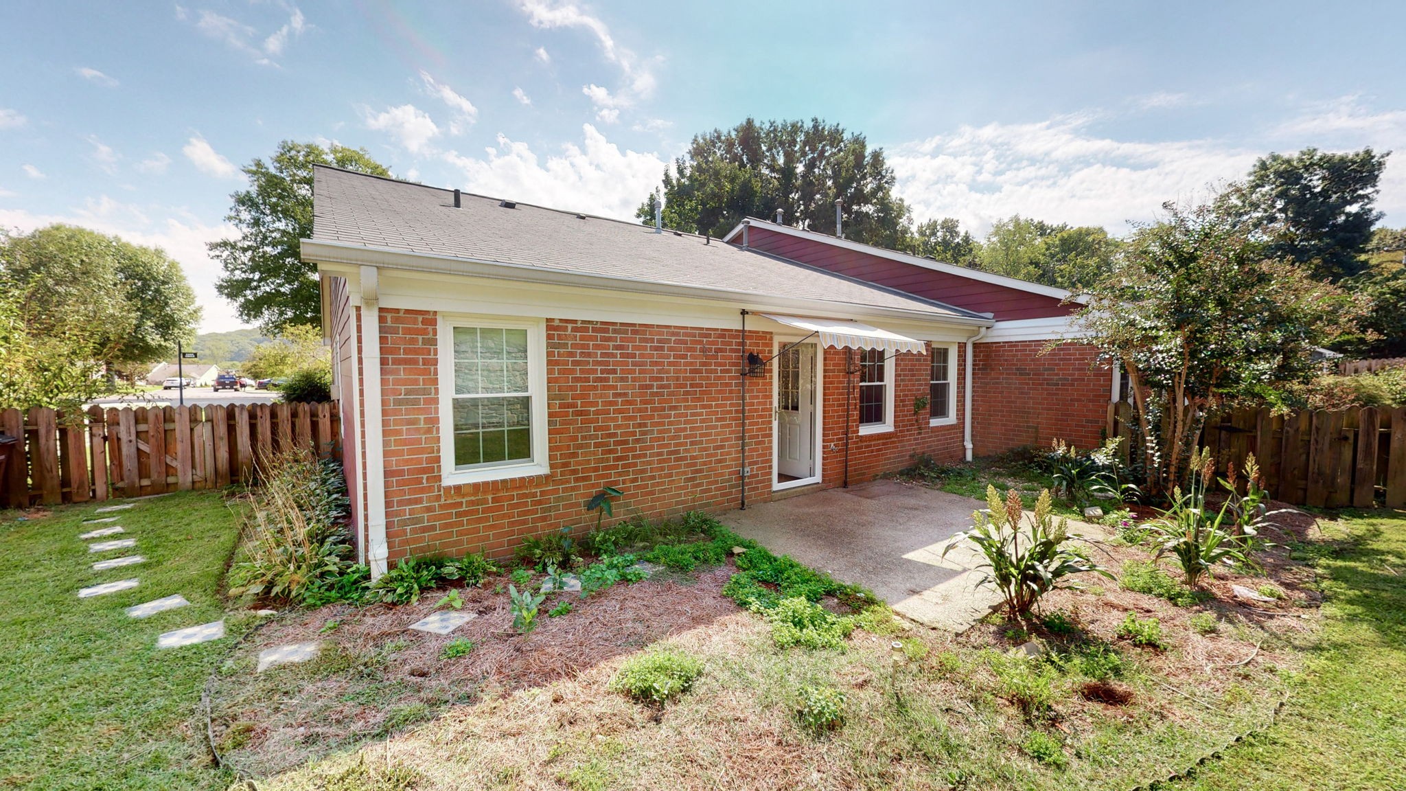 900 Glenmary Ct