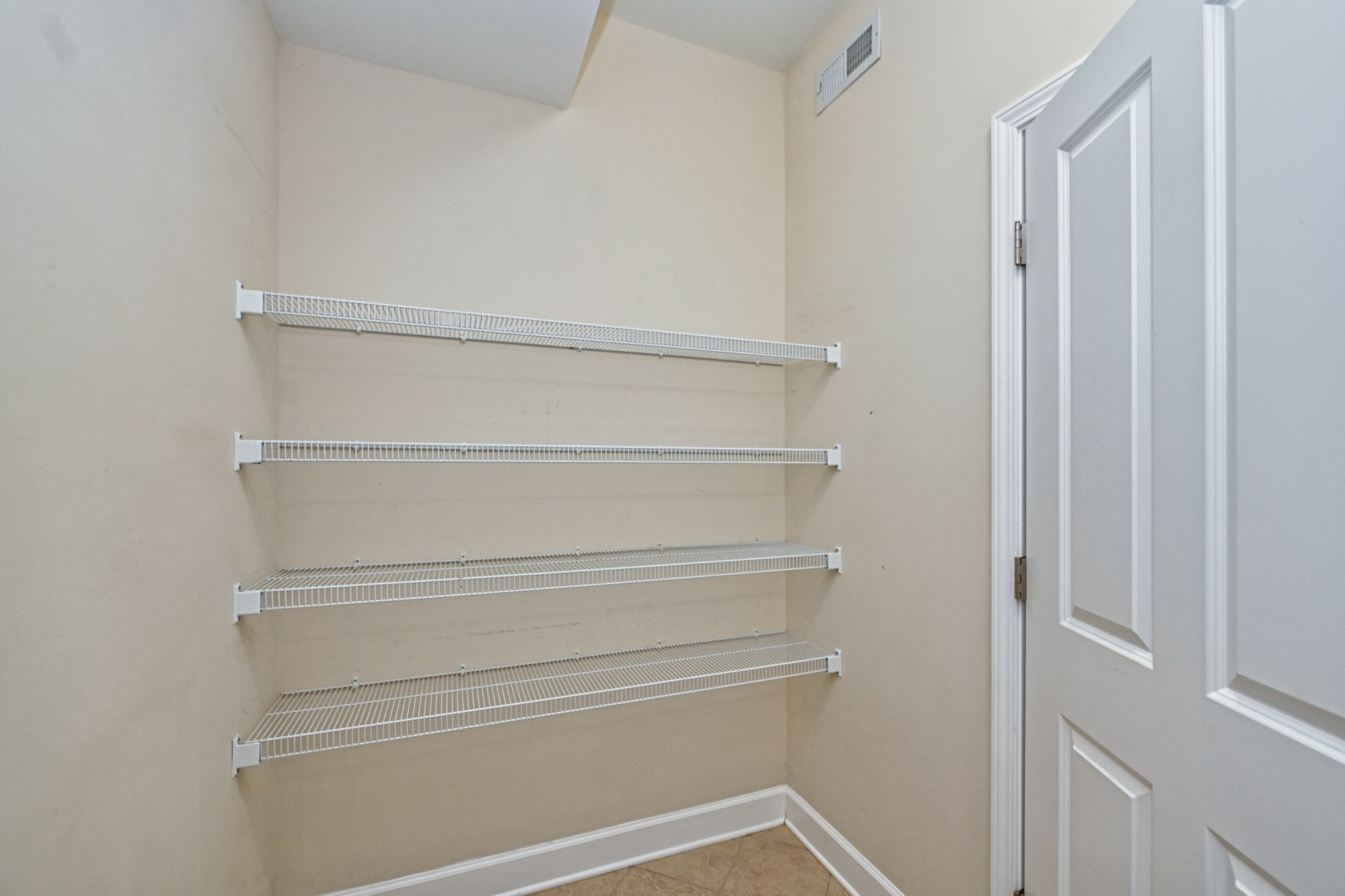 8121 Lenox Creekside Dr Unit: 2