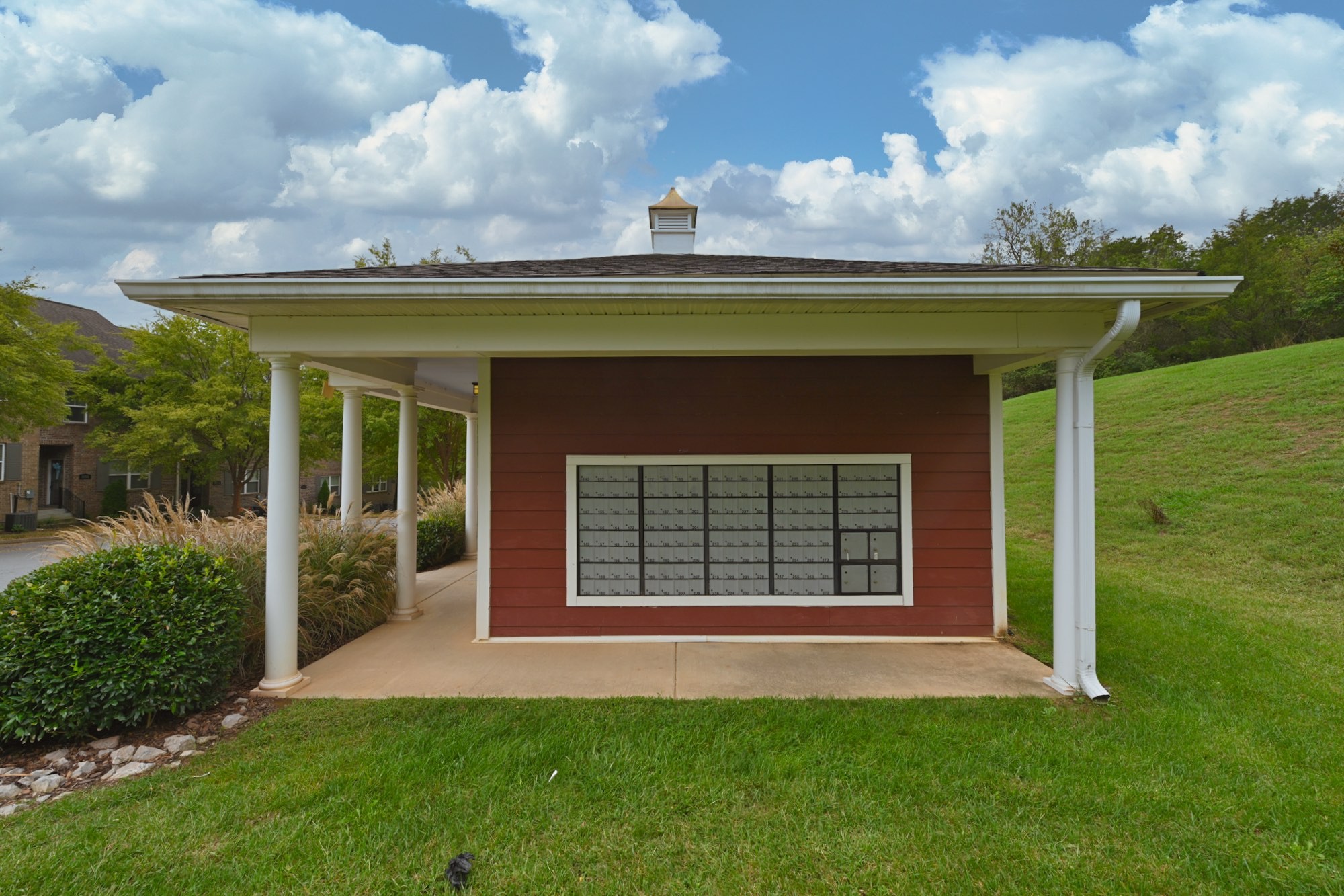 8121 Lenox Creekside Dr Unit: 2