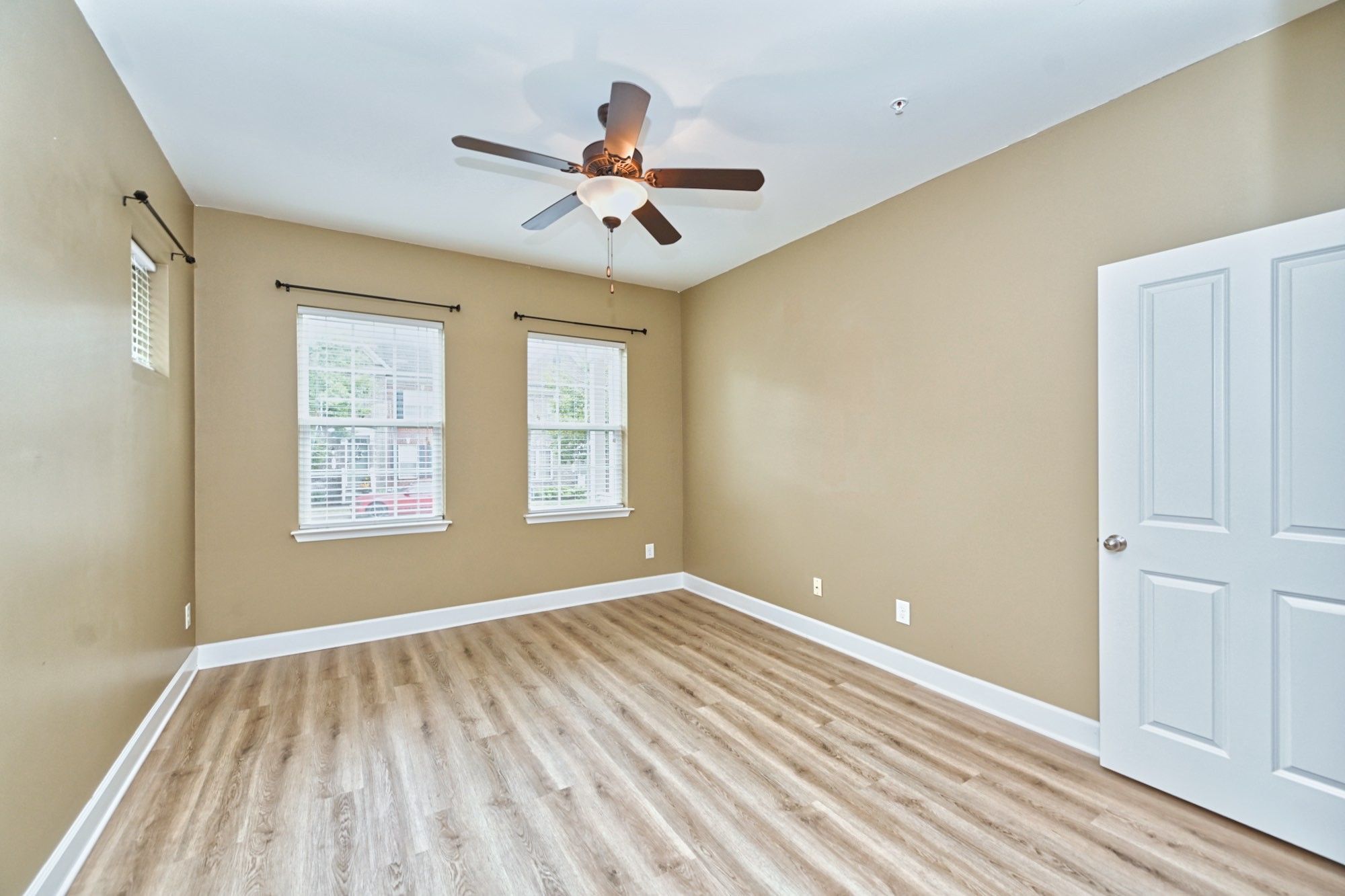 8121 Lenox Creekside Dr Unit: 2