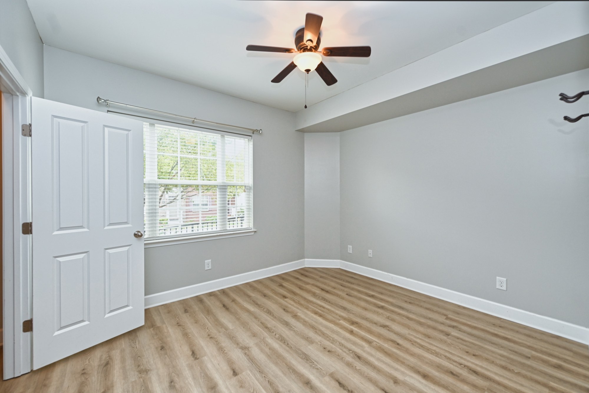 8121 Lenox Creekside Dr Unit: 2