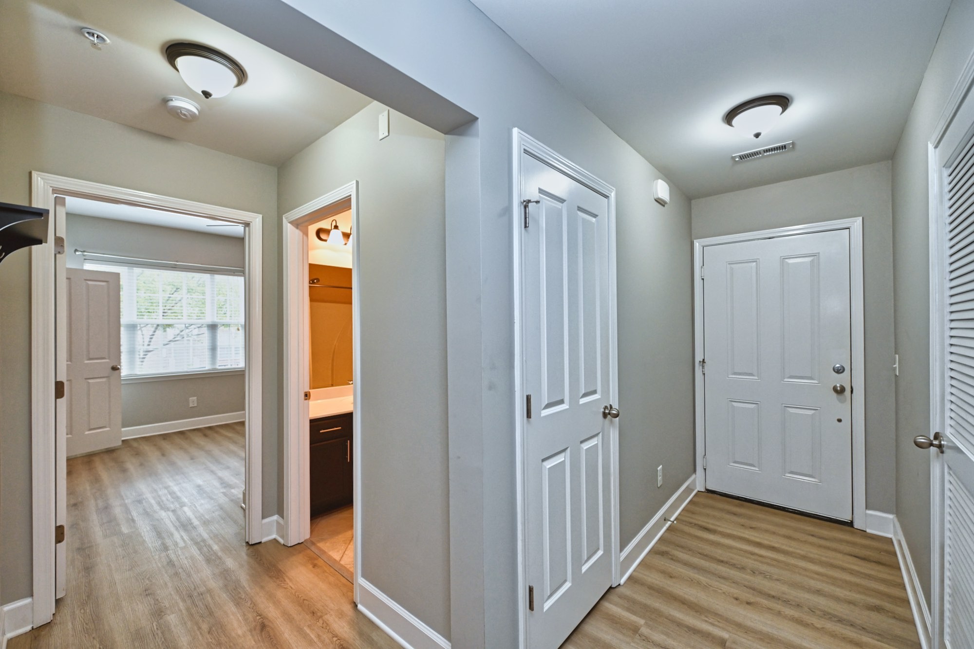 8121 Lenox Creekside Dr Unit: 2
